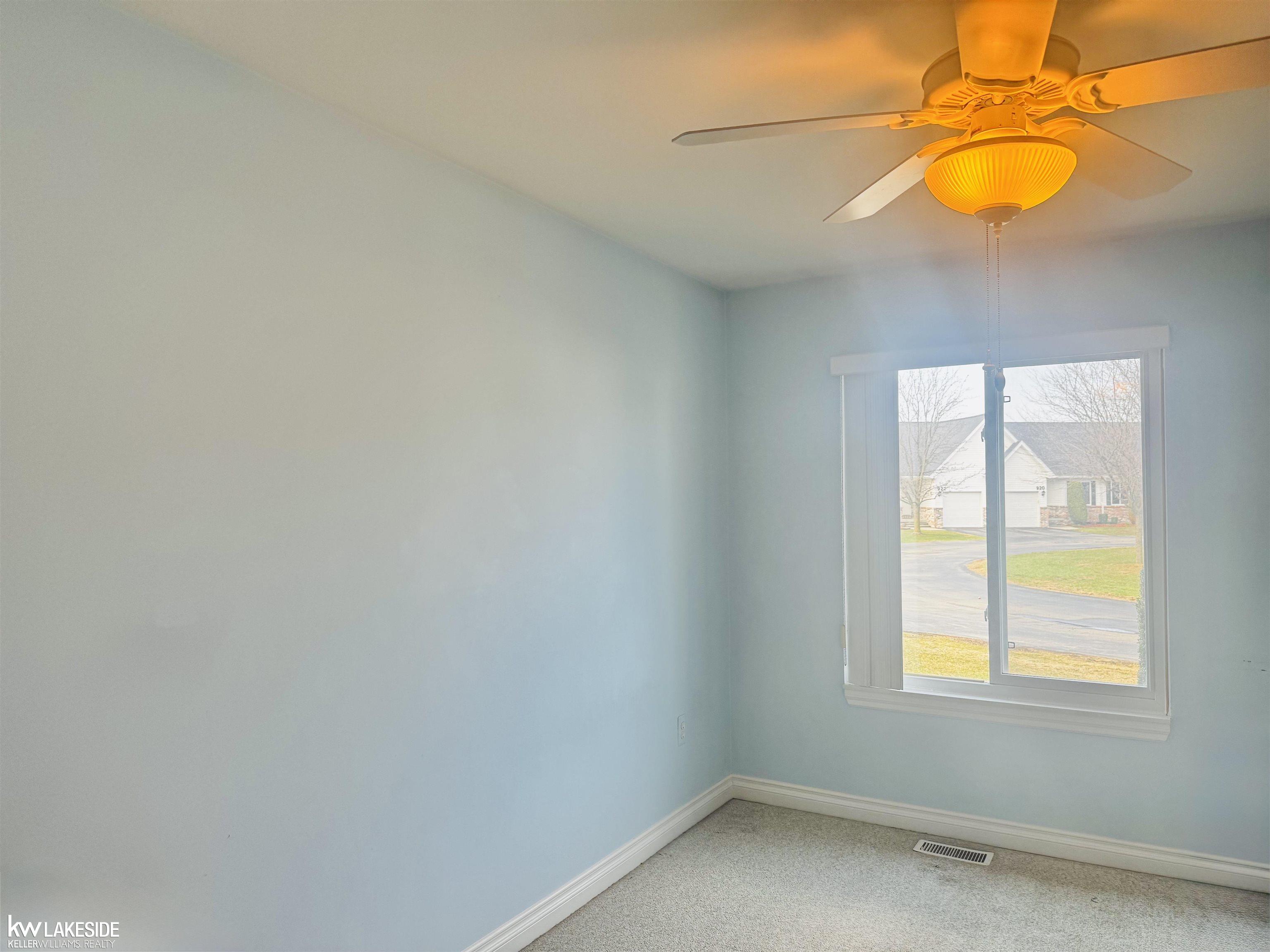 927 Lighthouse Drive, Marysville, MI, 48040