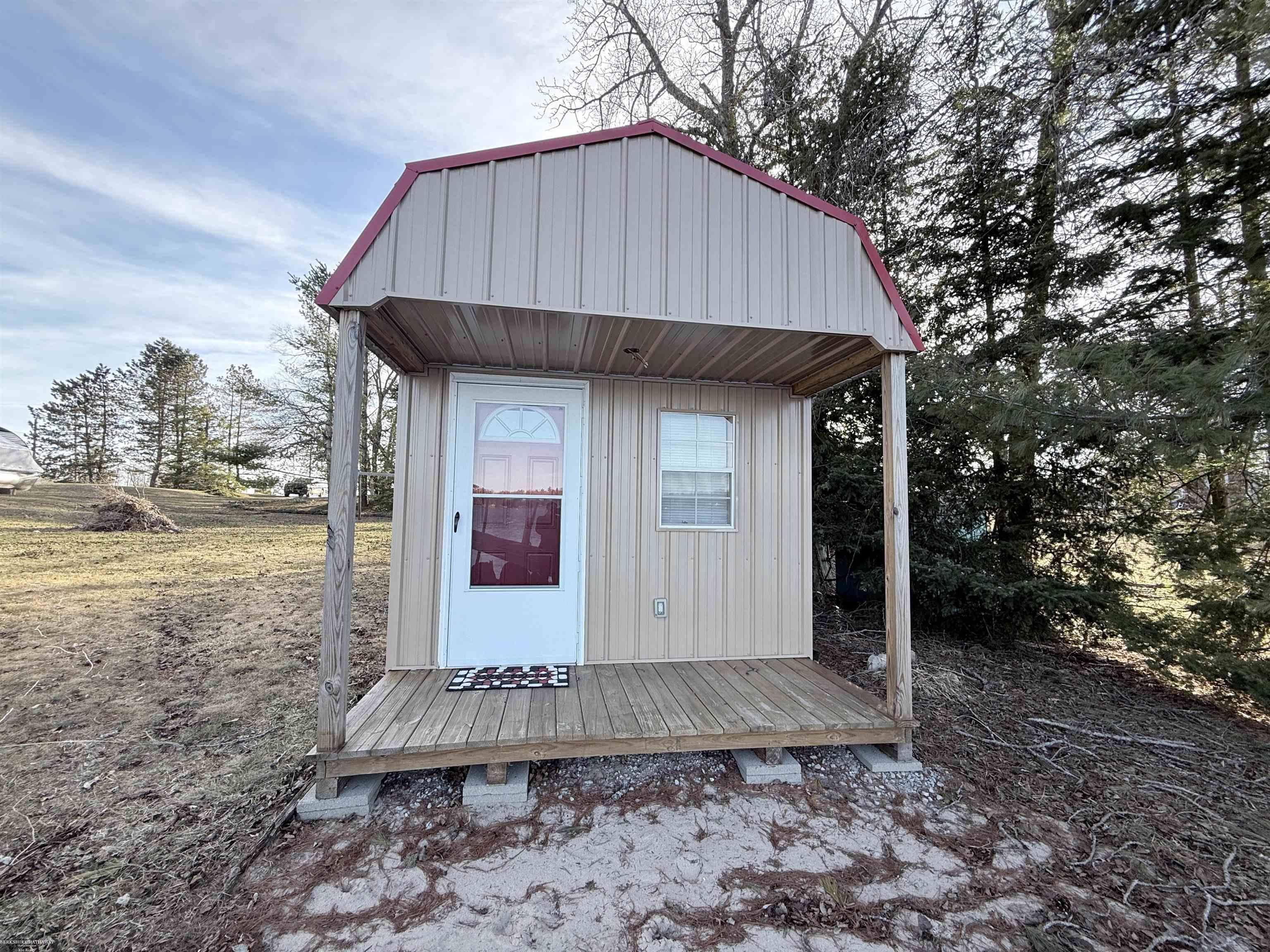 4978 Long Lake Road, Hale, MI, 48739