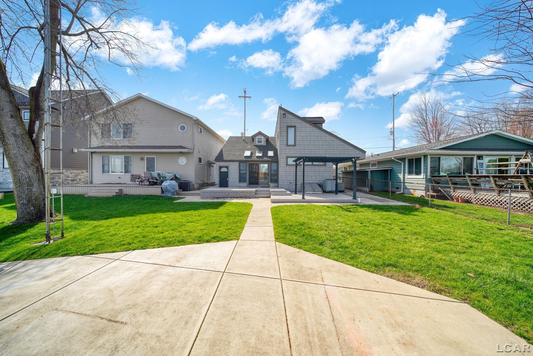 1220 Round Lake Highway, Manitou Beach, MI, 49253