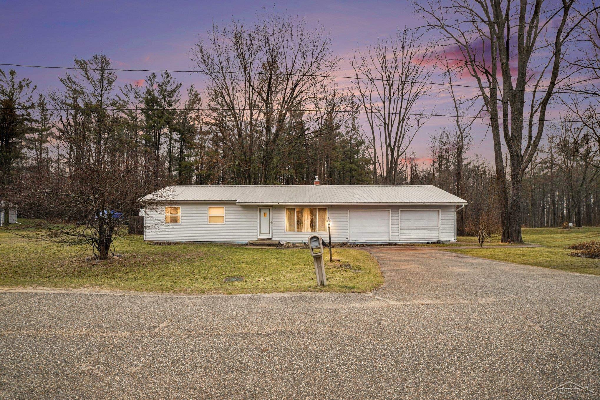 3305 Robertson Drive, Beaverton, MI, 48612