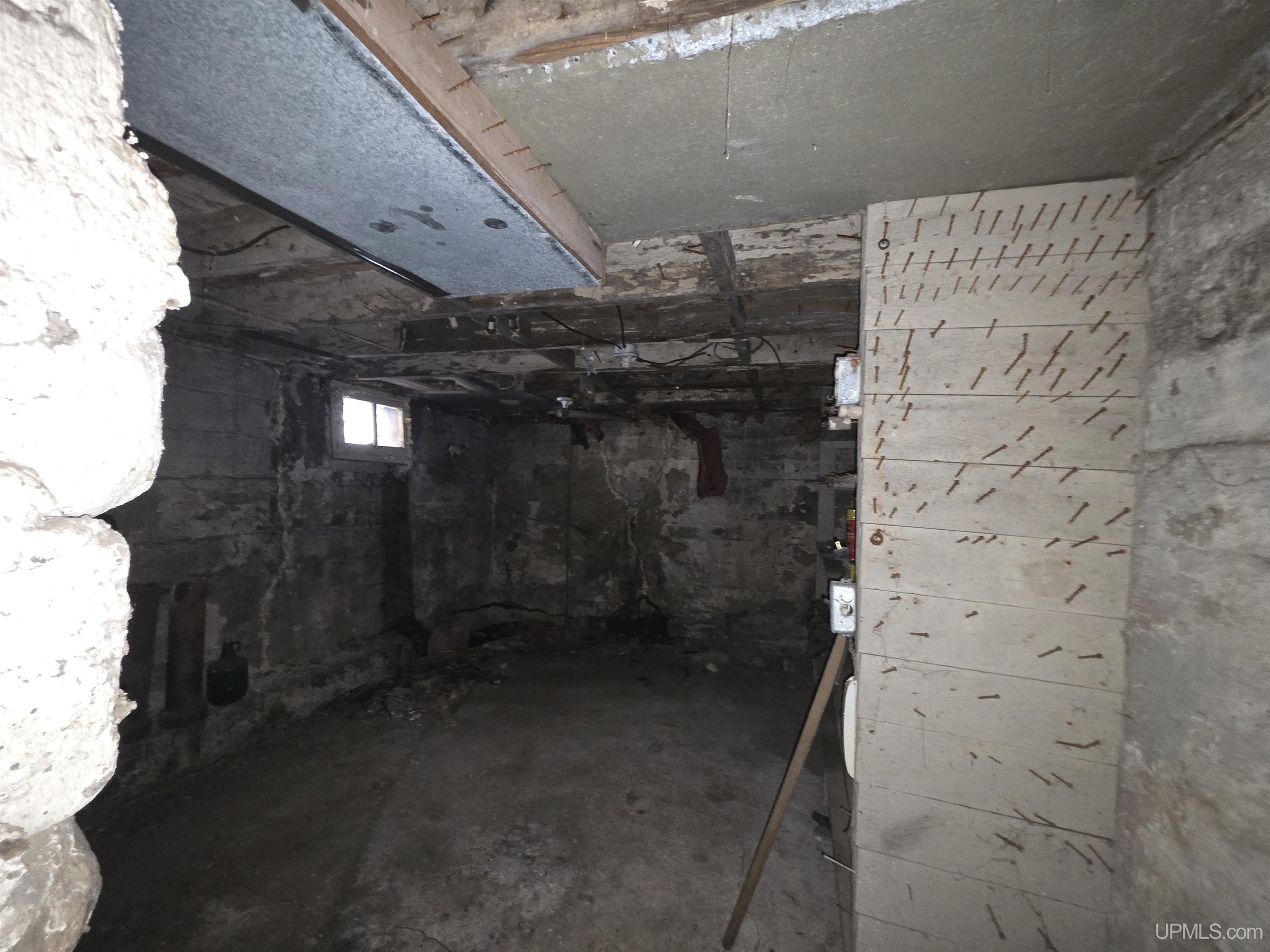 37 Allen Street, Iron River, MI, 49935