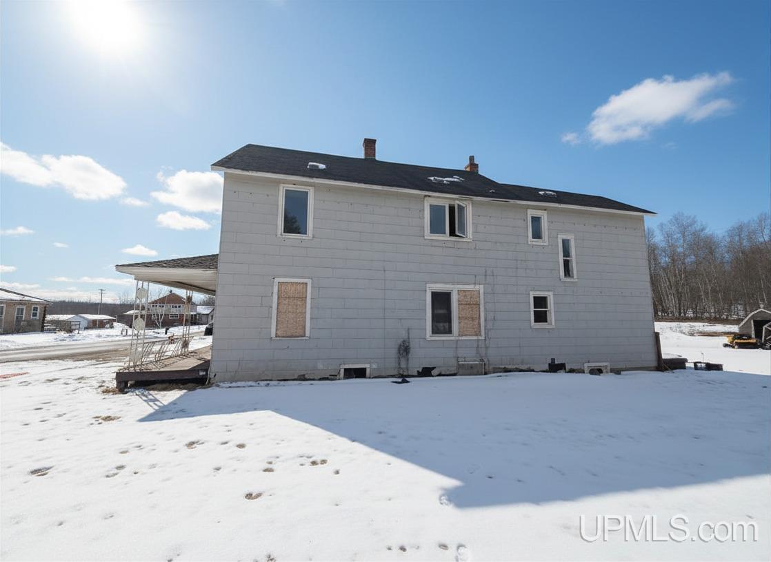 37 Allen Street, Iron River, MI, 49935