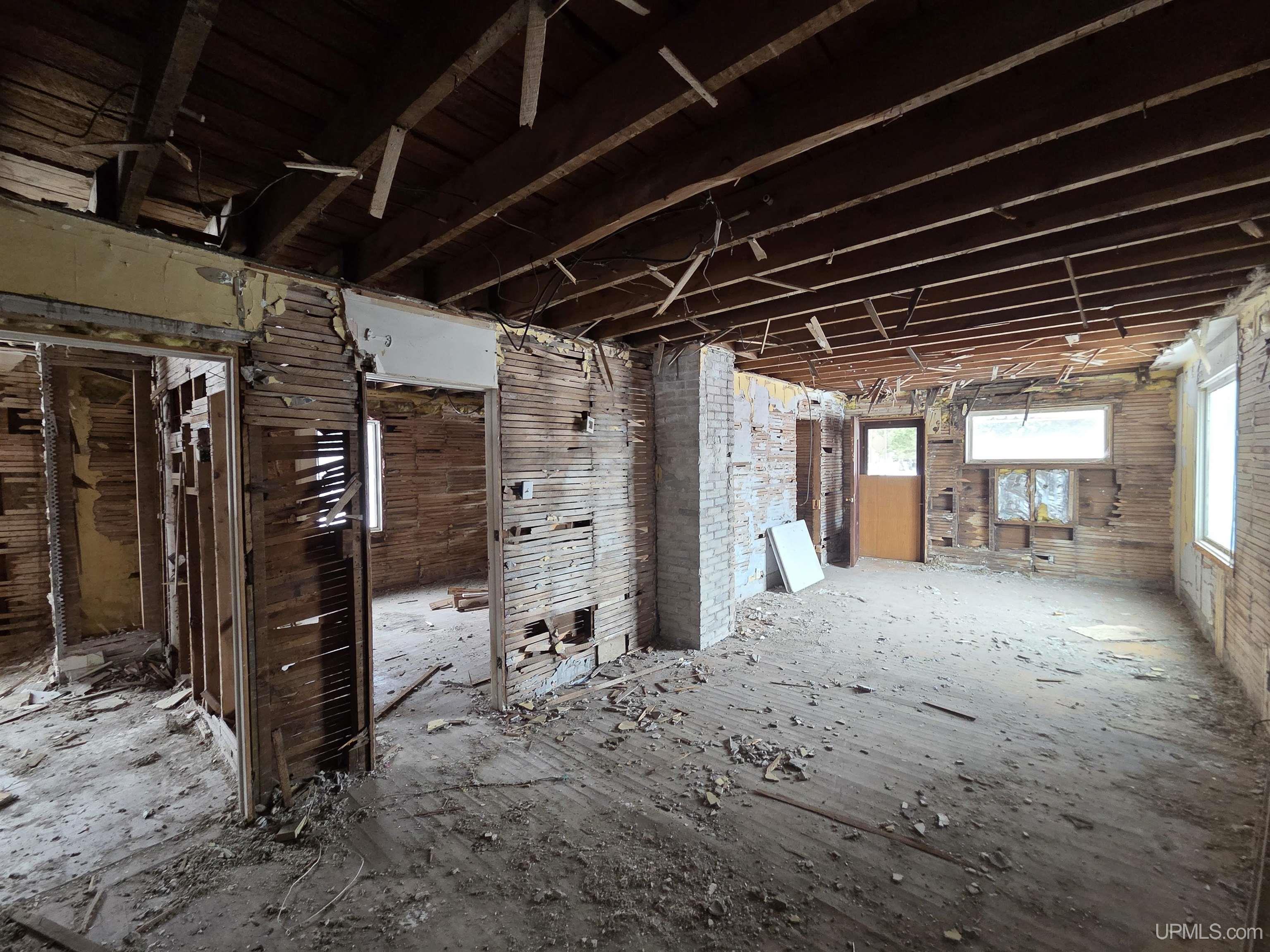 37 Allen Street, Iron River, MI, 49935