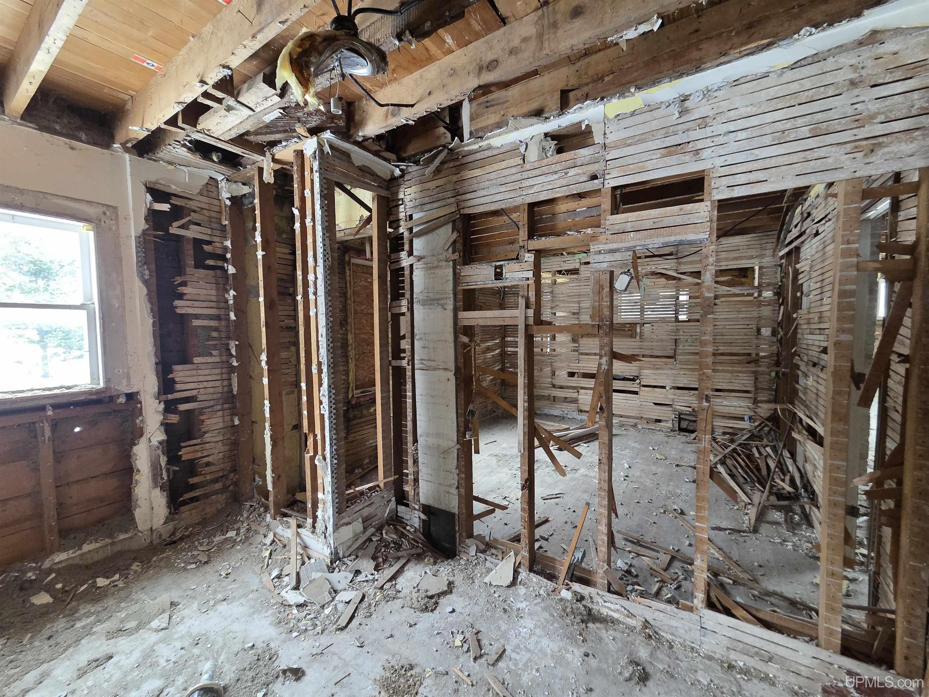 37 Allen Street, Iron River, MI, 49935