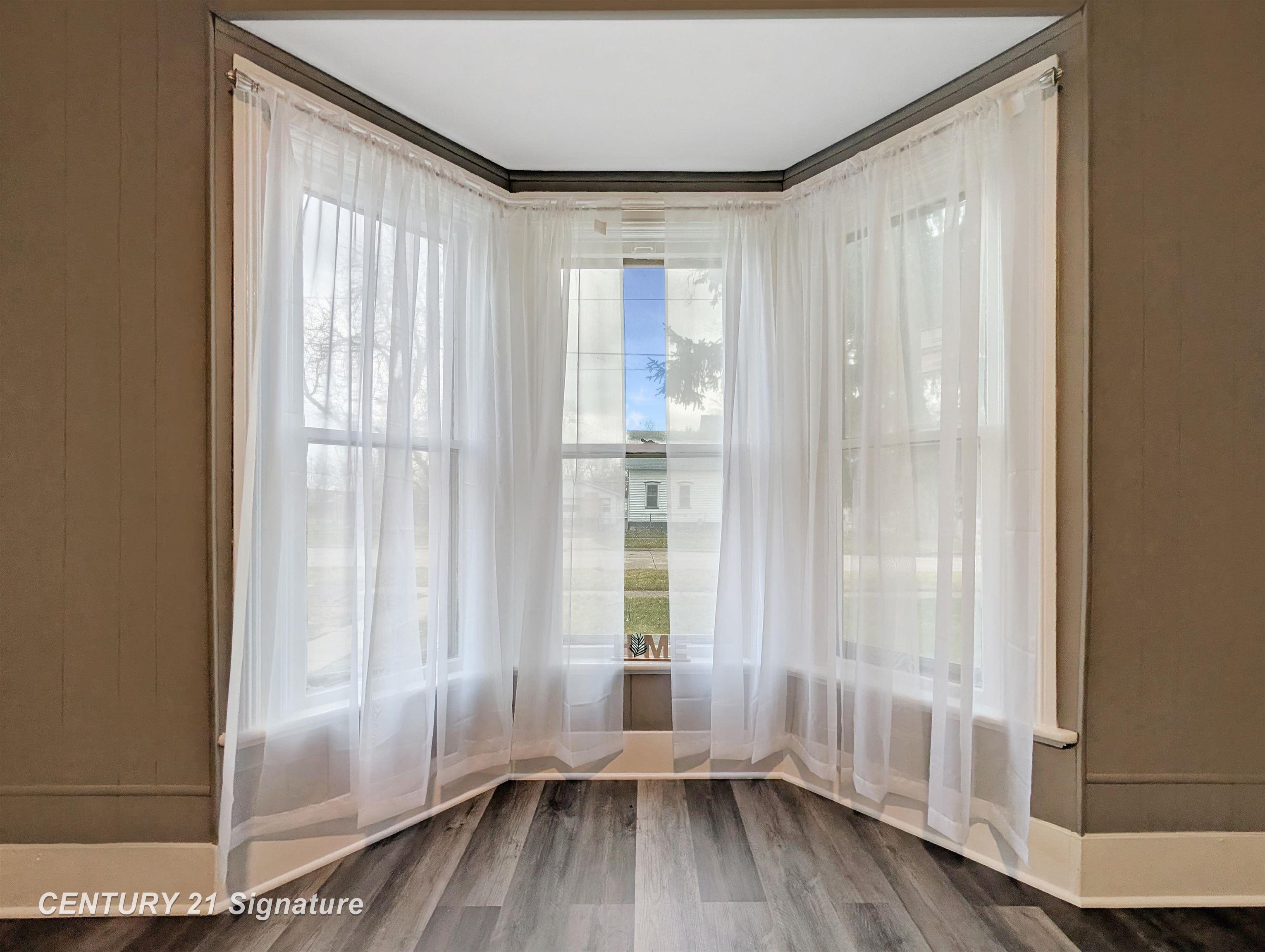 1621 Carroll Street Road, Saginaw, MI, 48601