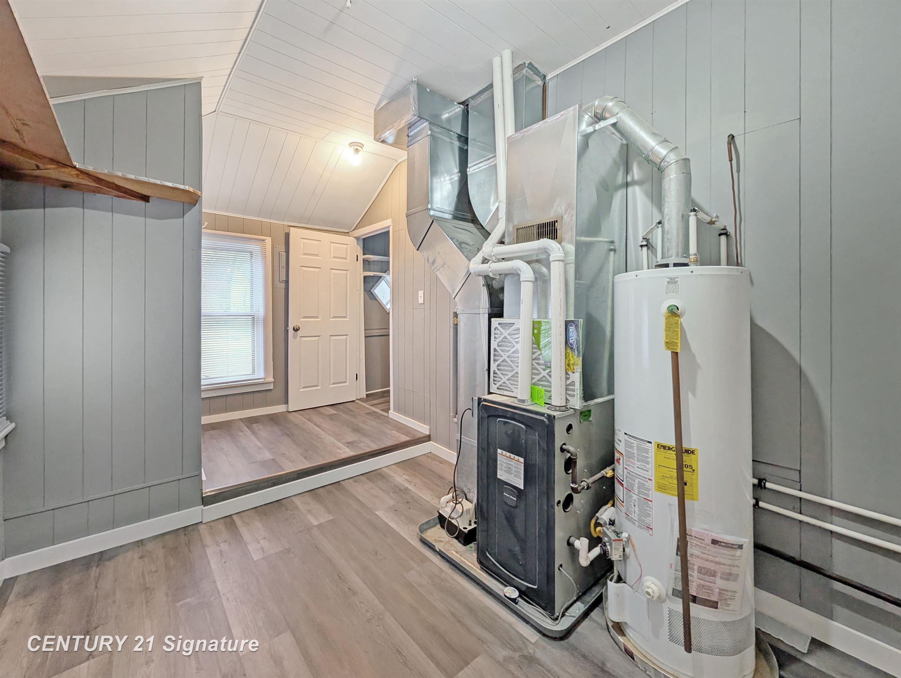 1621 Carroll Street Road, Saginaw, MI, 48601