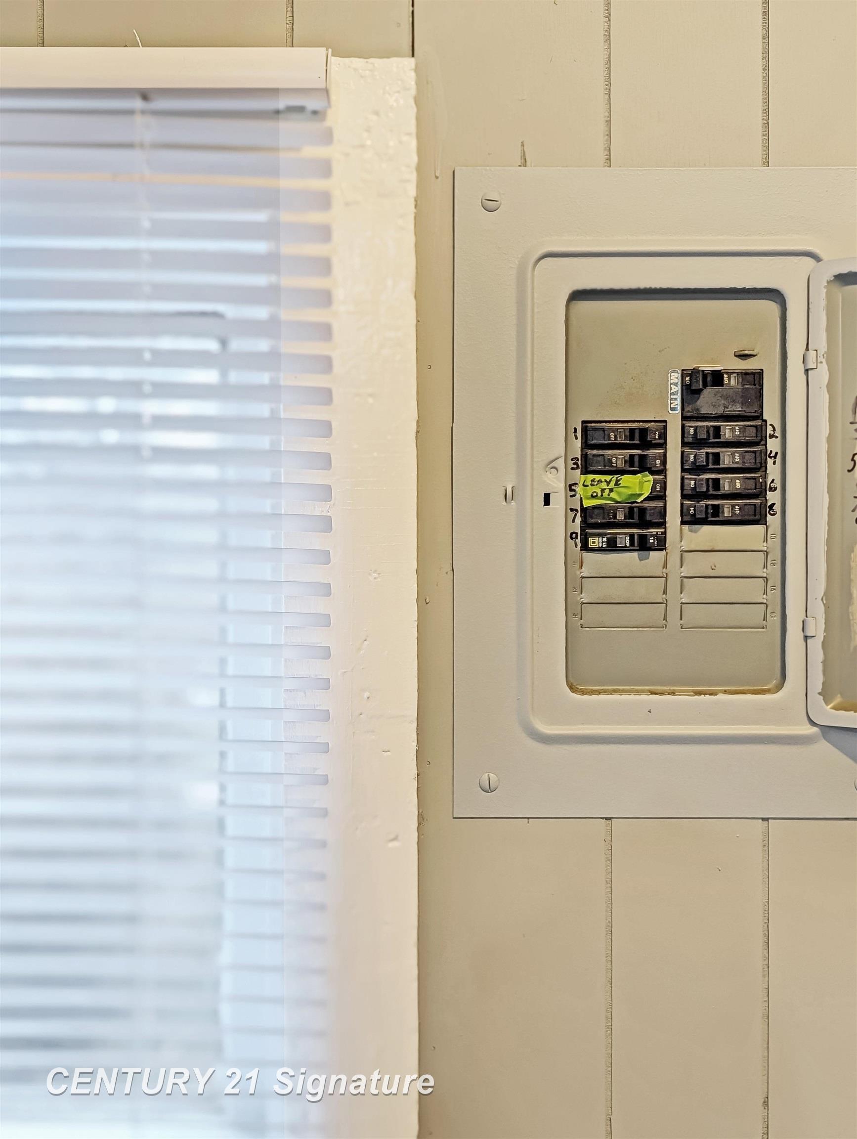 1621 Carroll Street Road, Saginaw, MI, 48601