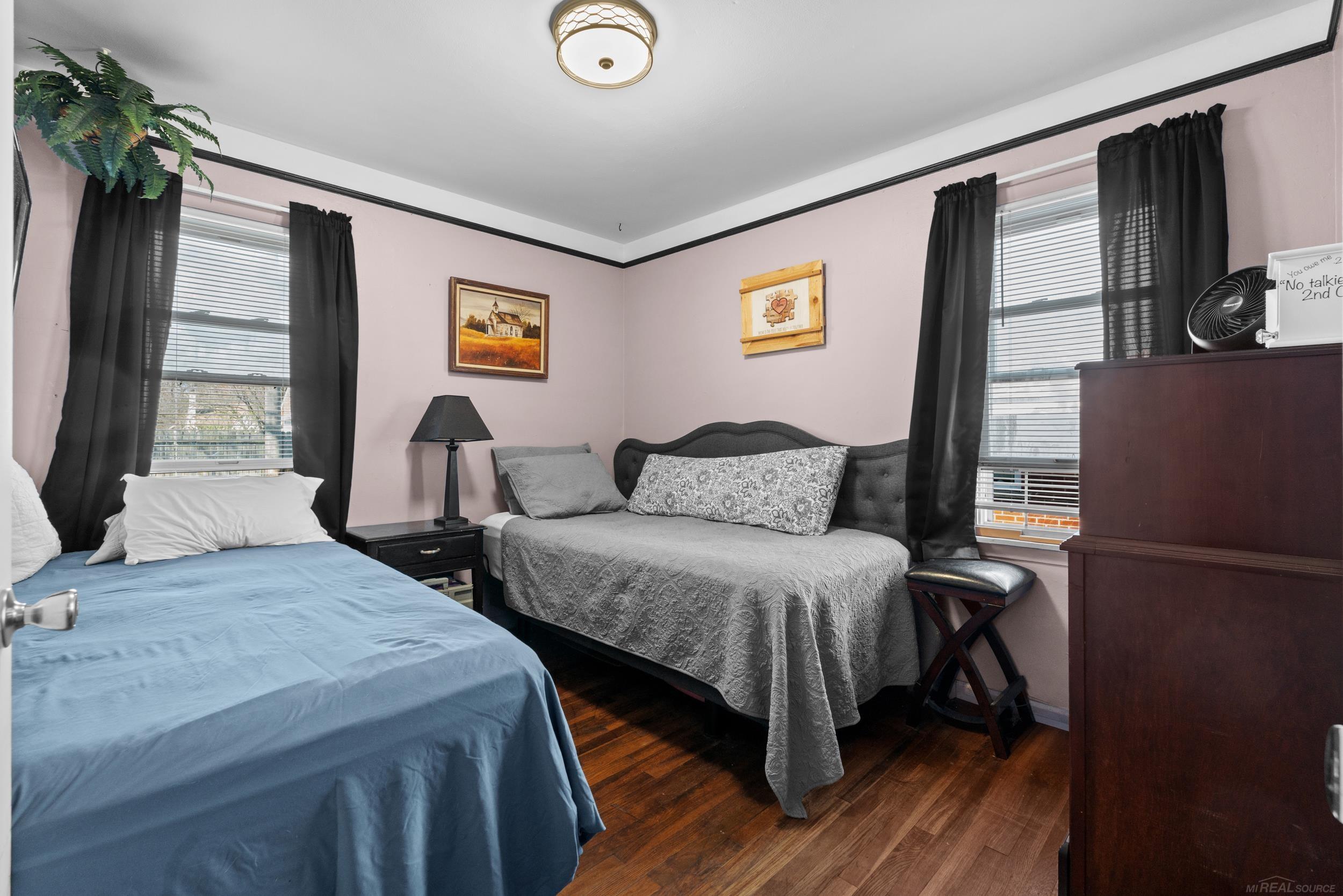 691 E Bennett Avenue, Ferndale, MI, 48220