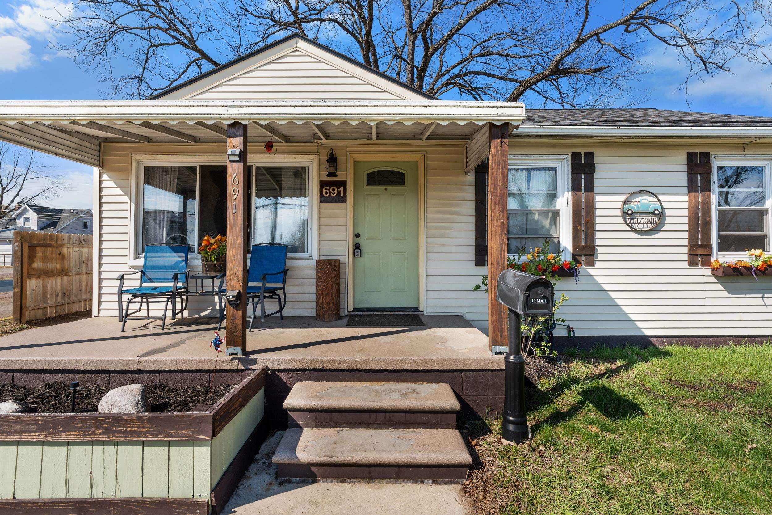 691 E Bennett Avenue, Ferndale, MI, 48220