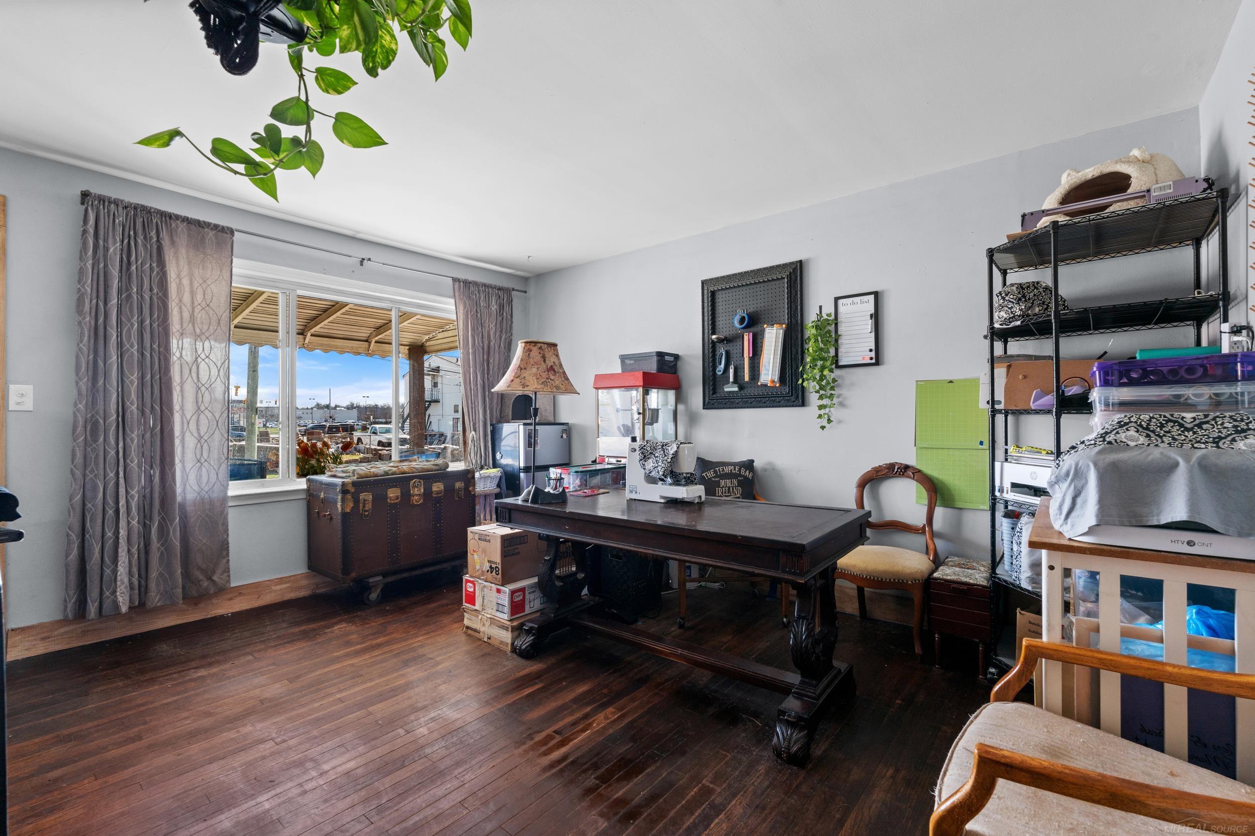 691 E Bennett Avenue, Ferndale, MI, 48220