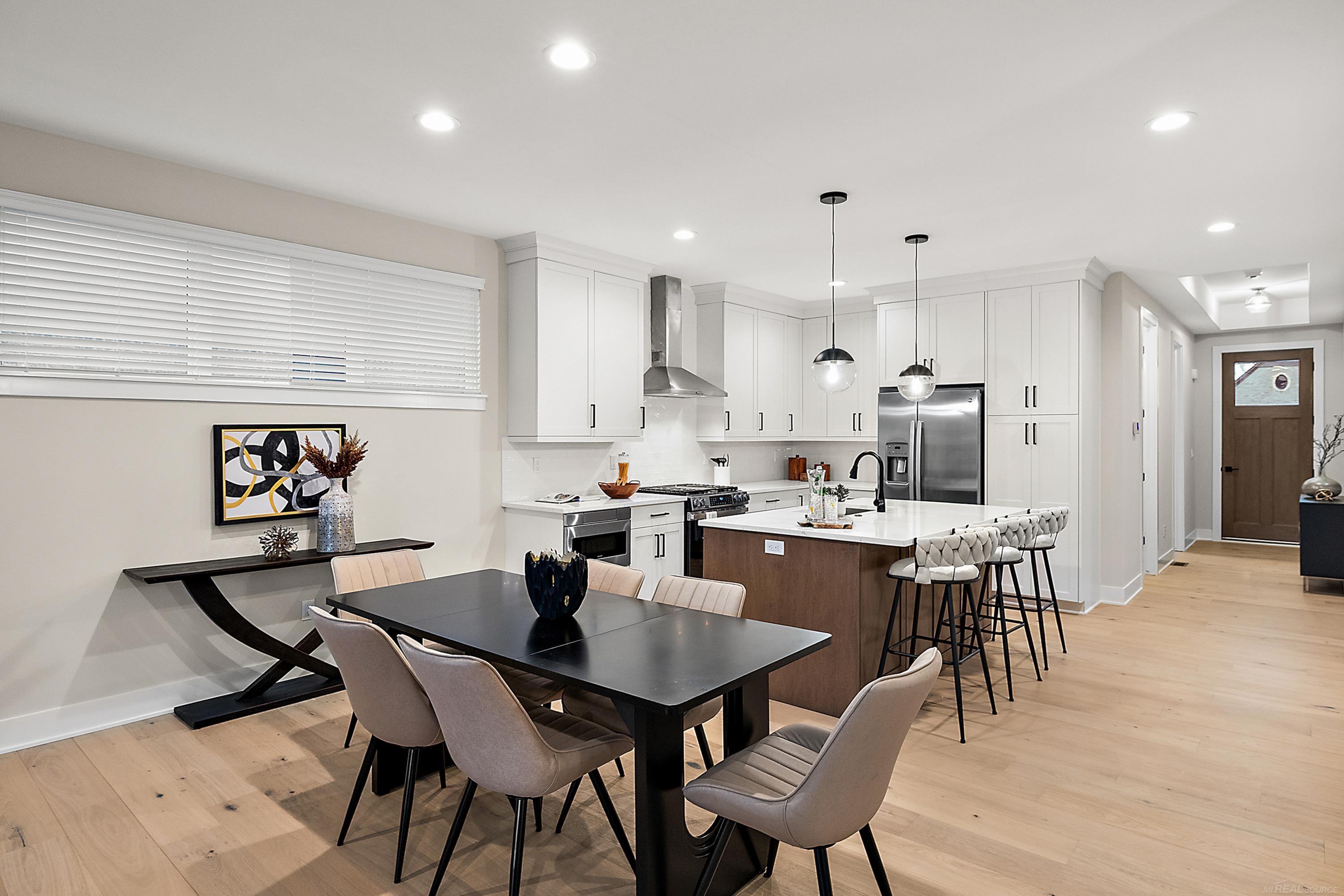 5920 Willow Grove Drive, Troy, MI, 48085