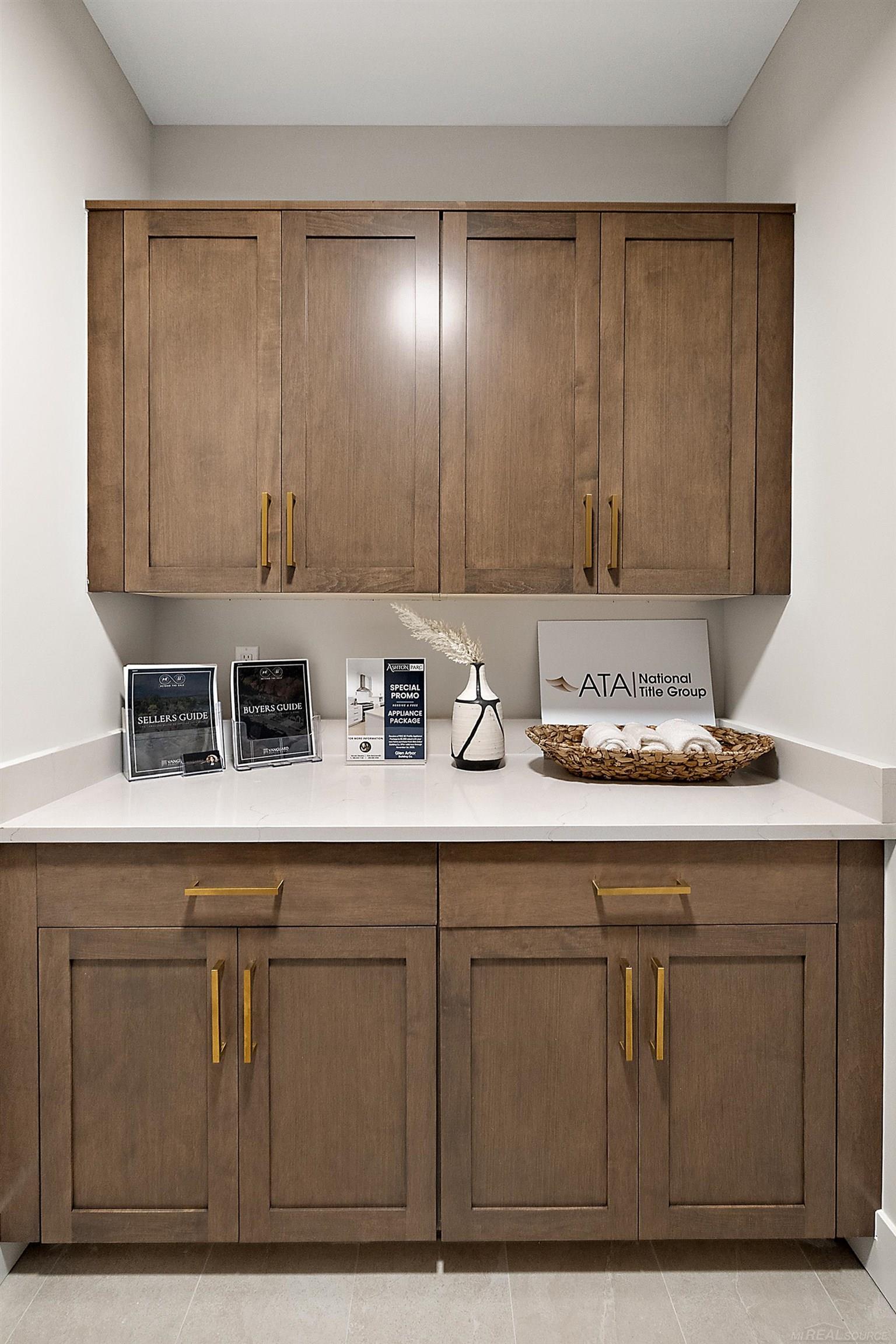 5920 Willow Grove Drive, Troy, MI, 48085