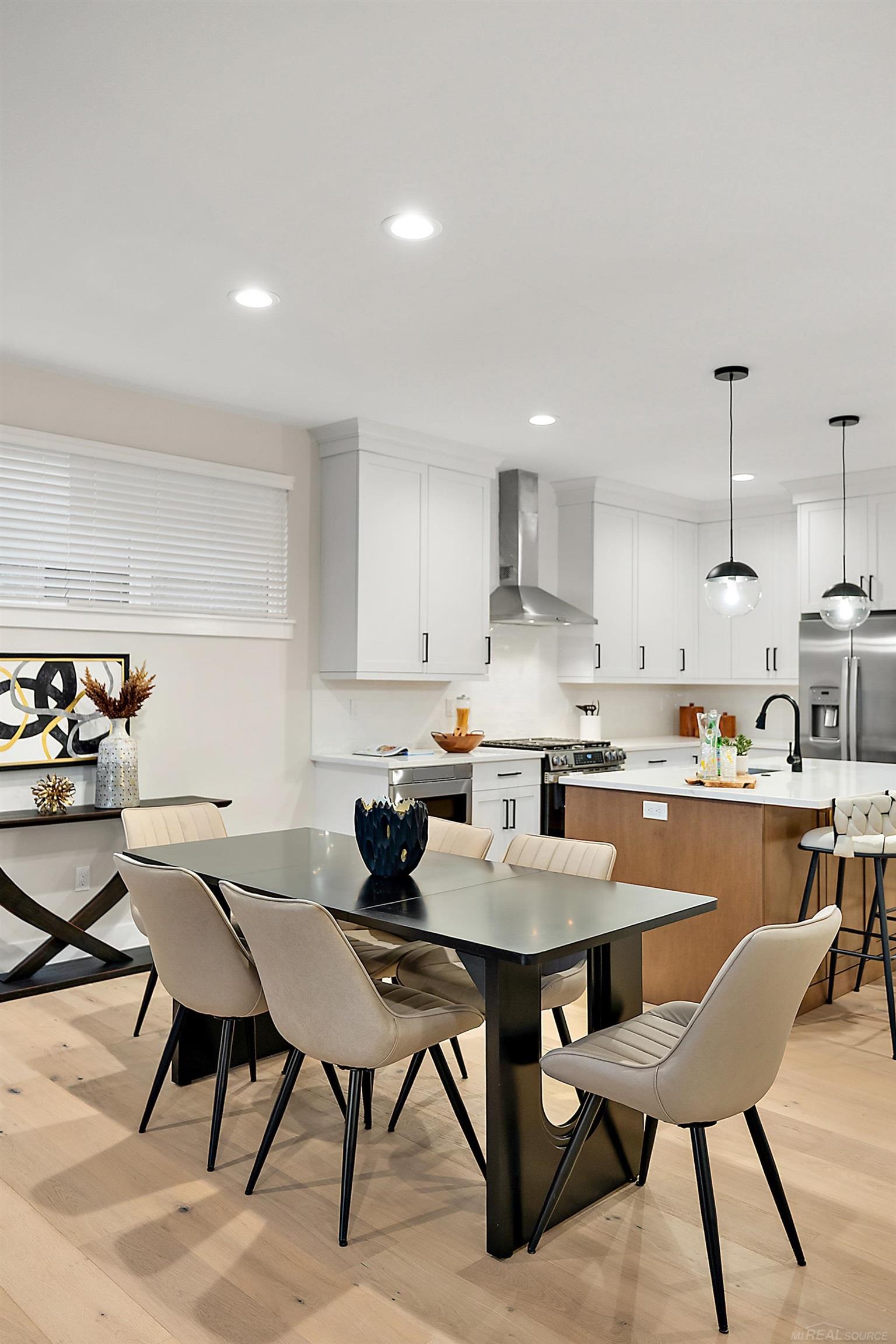 5920 Willow Grove Drive, Troy, MI, 48085