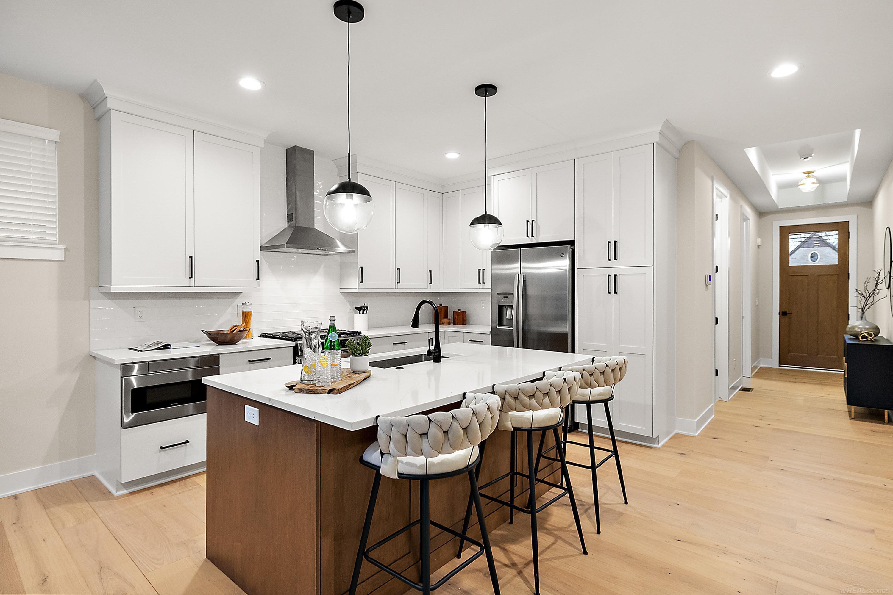 5920 Willow Grove Drive, Troy, MI, 48085