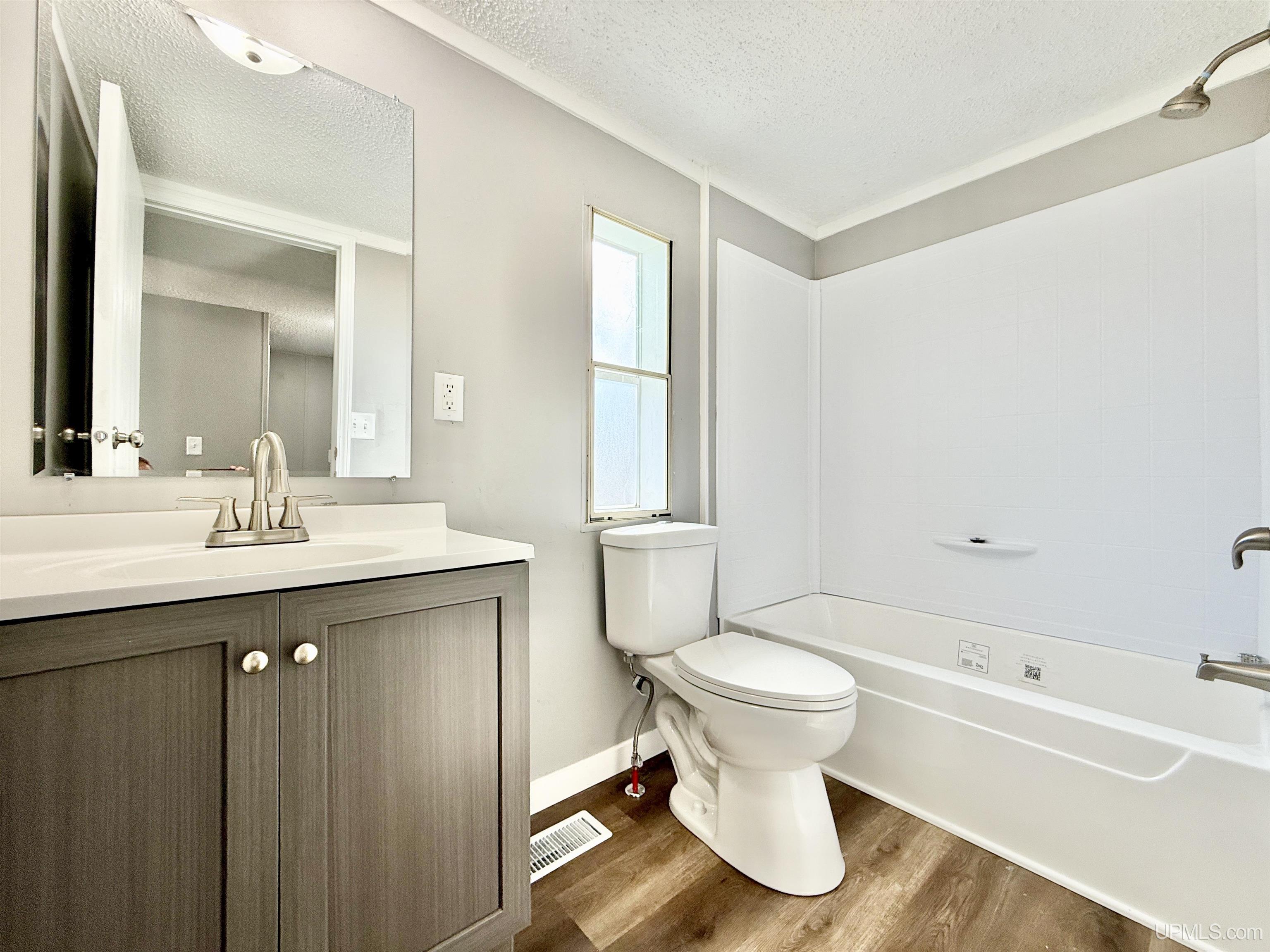 1401 N 23rd Lot 58 Street, Escanaba, MI, 49829