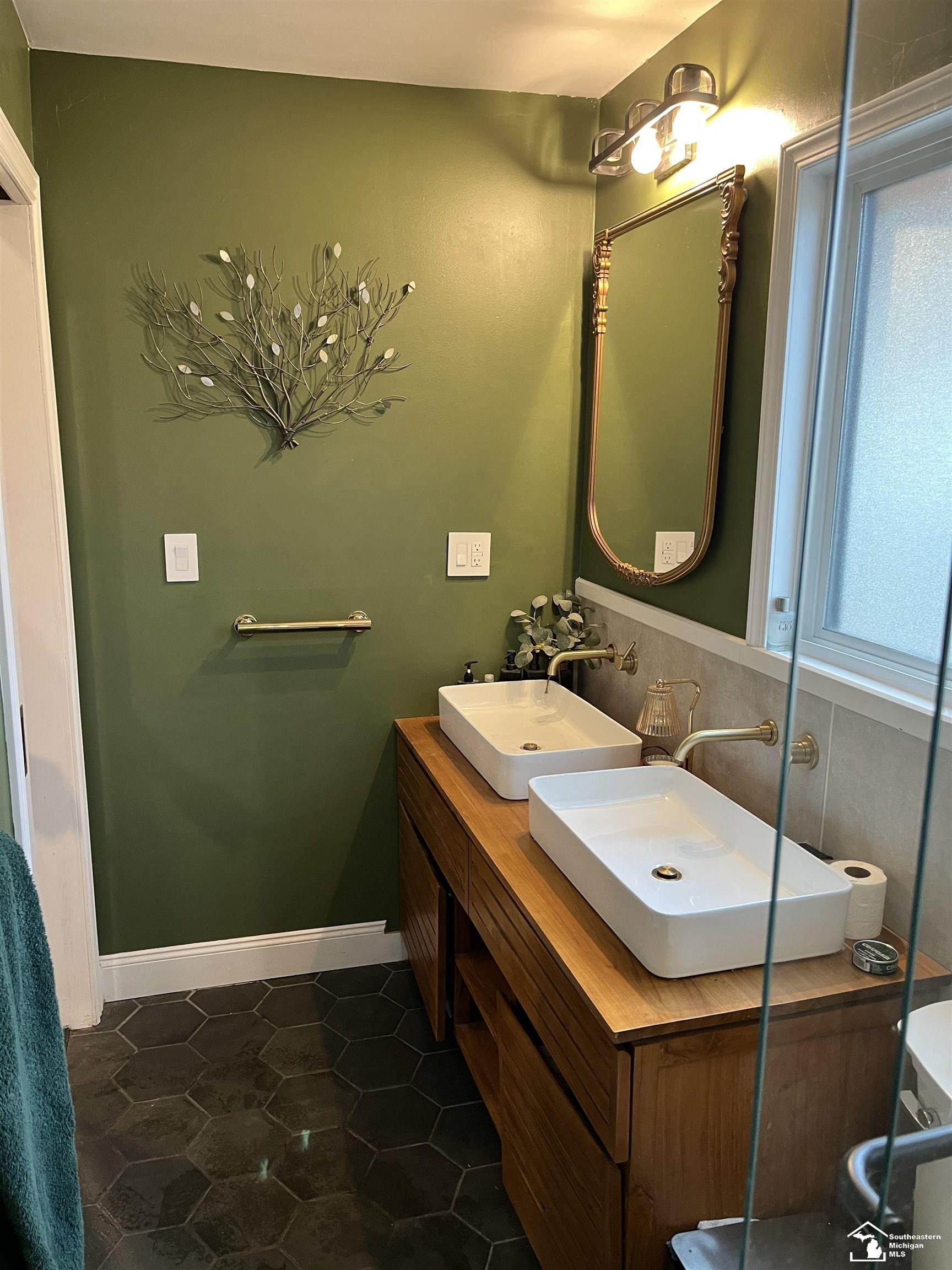 7252 Douglas Road, Lambertville, MI, 48144