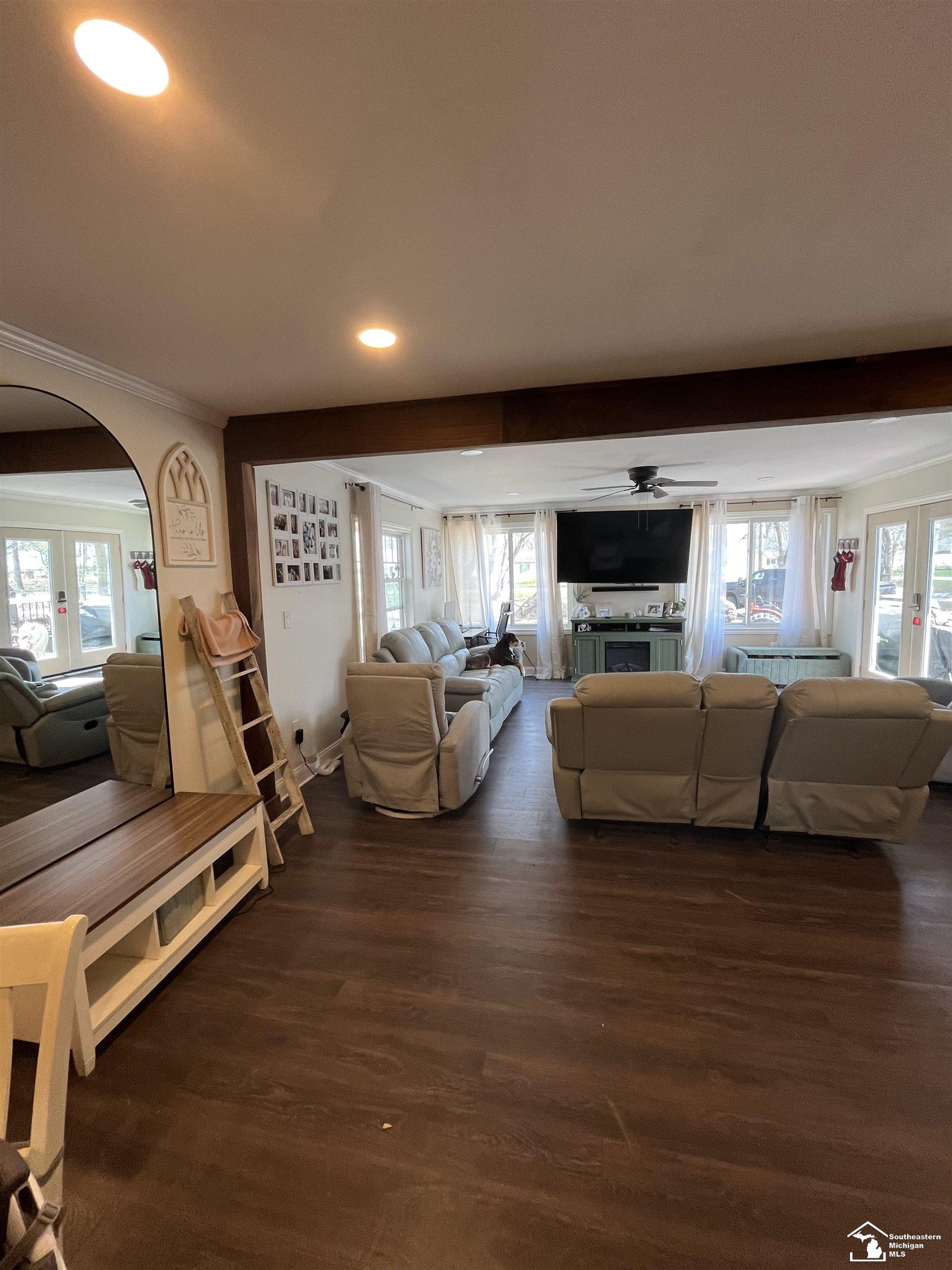 7252 Douglas Road, Lambertville, MI, 48144