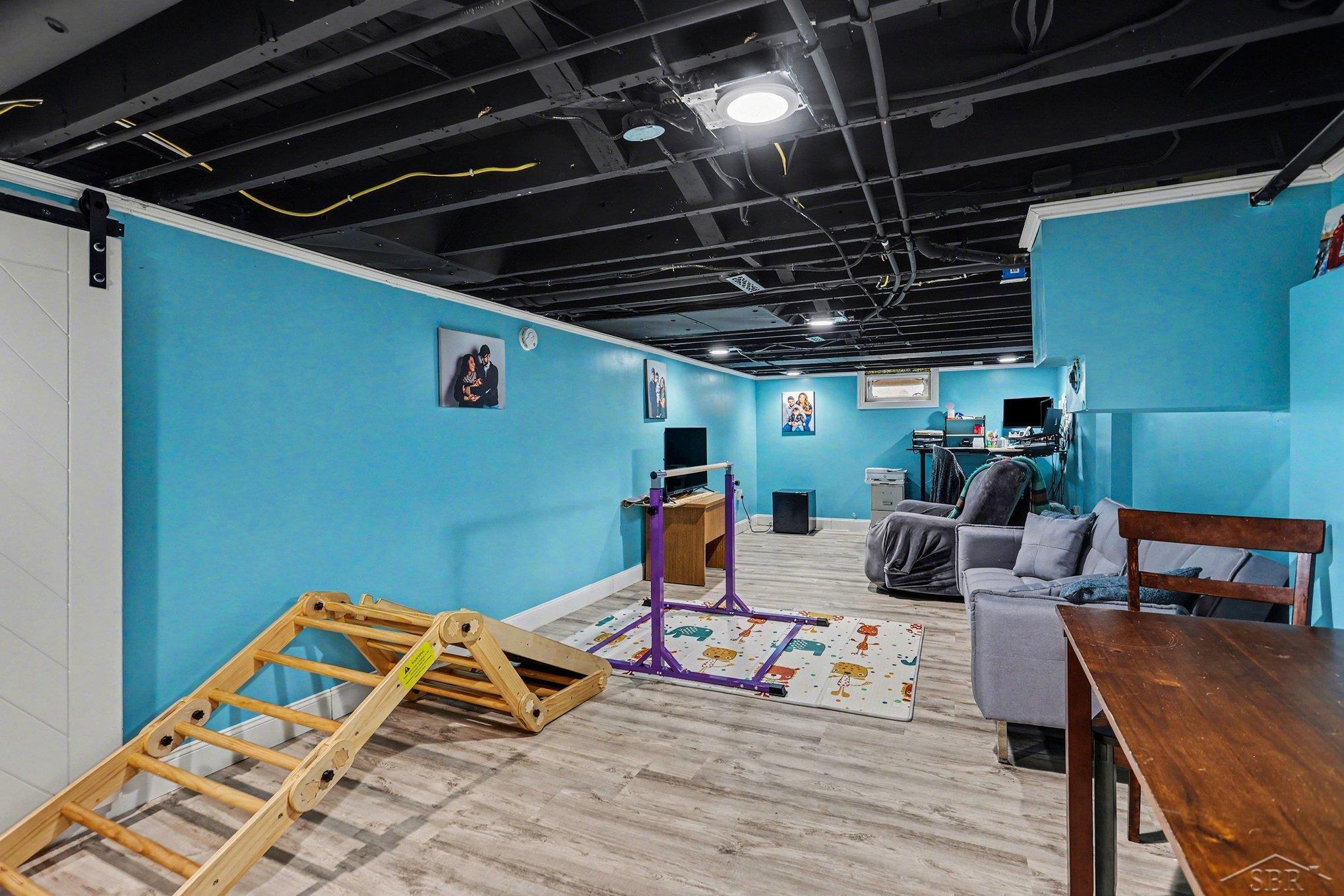 6966 Wallace Drive, Saginaw, MI, 48609