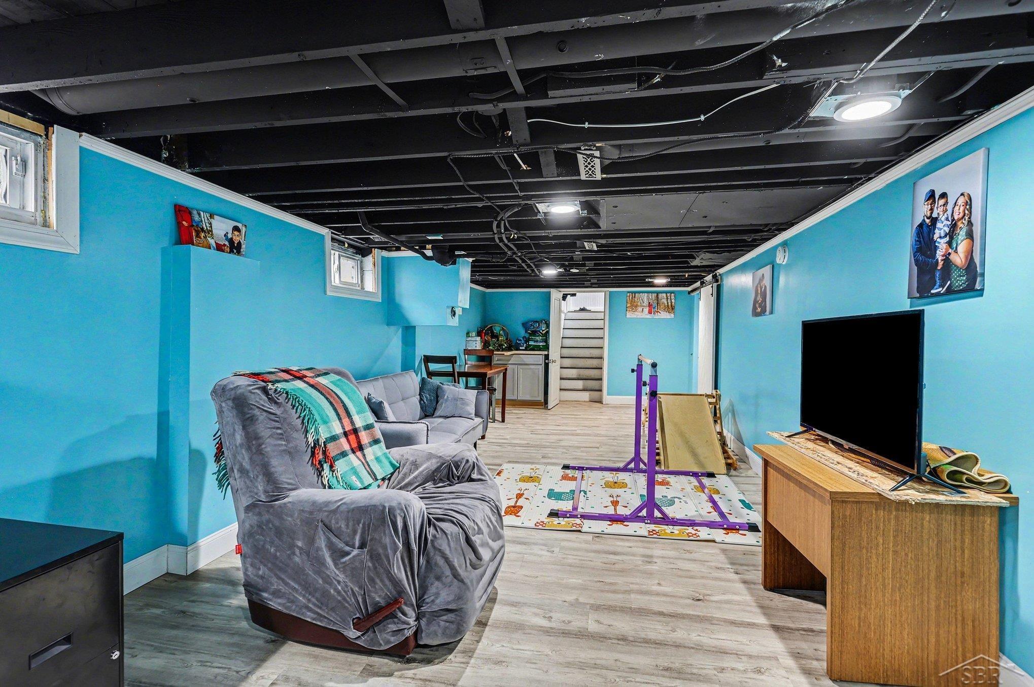 6966 Wallace Drive, Saginaw, MI, 48609