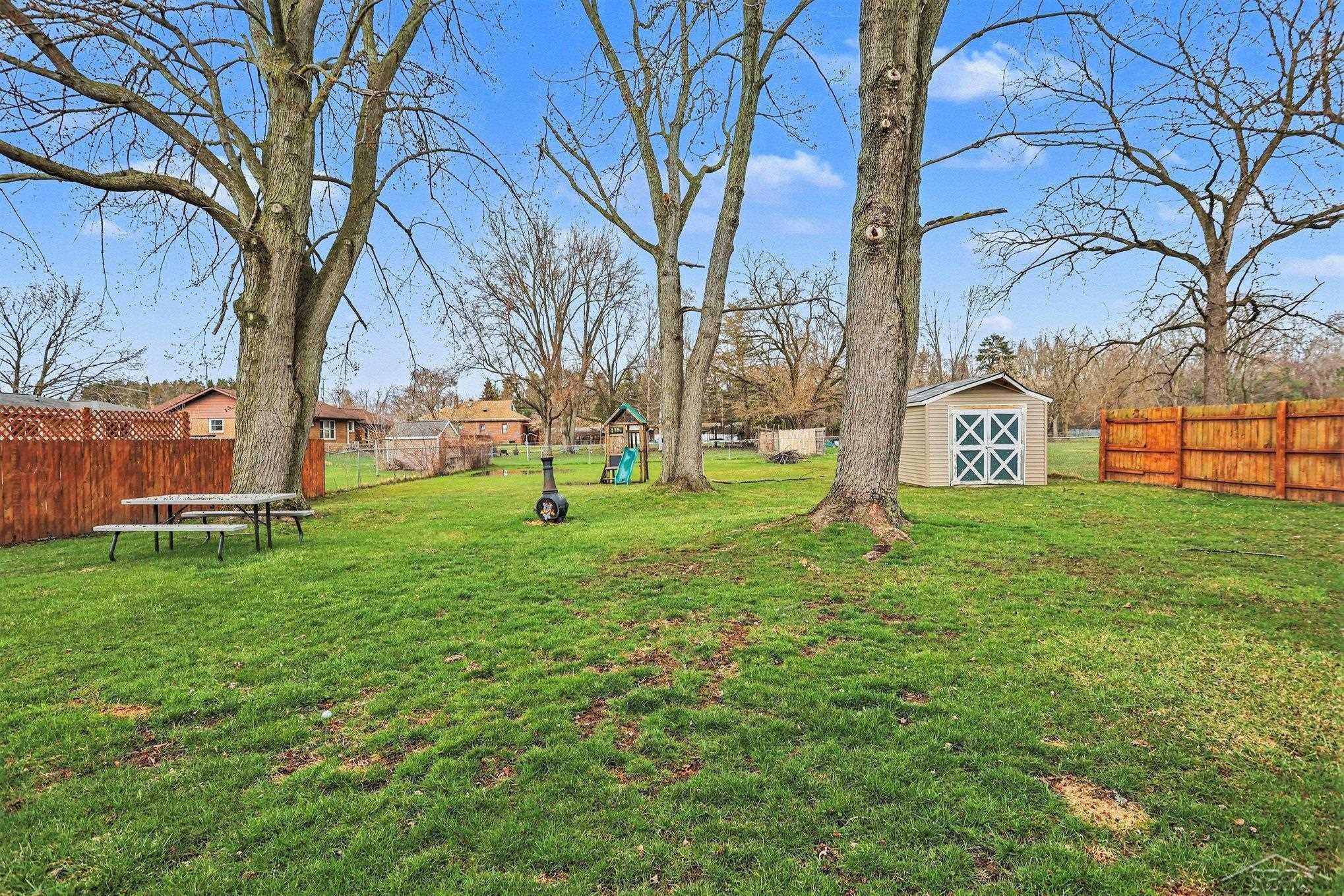 6966 Wallace Drive, Saginaw, MI, 48609