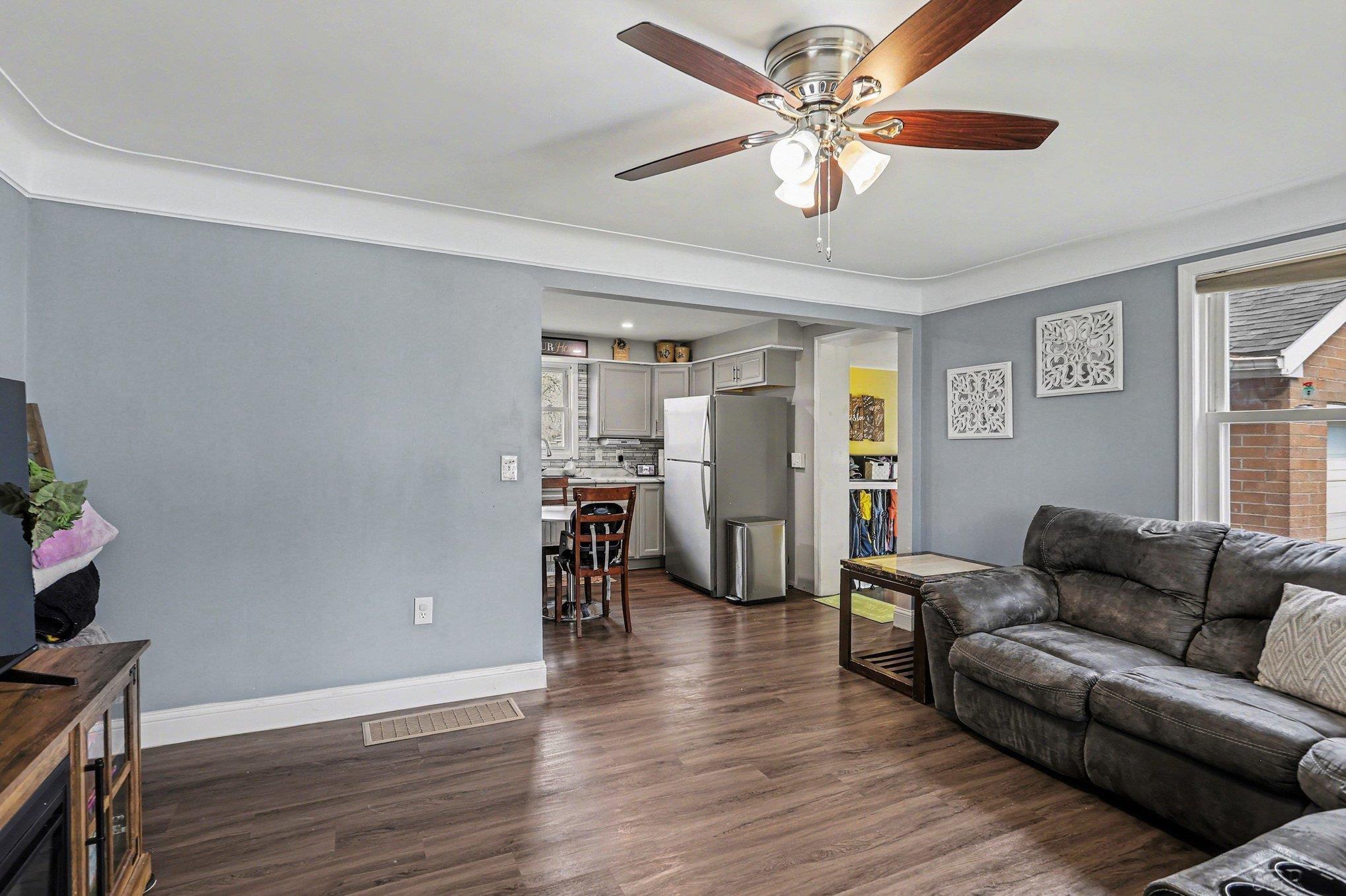 6966 Wallace Drive, Saginaw, MI, 48609