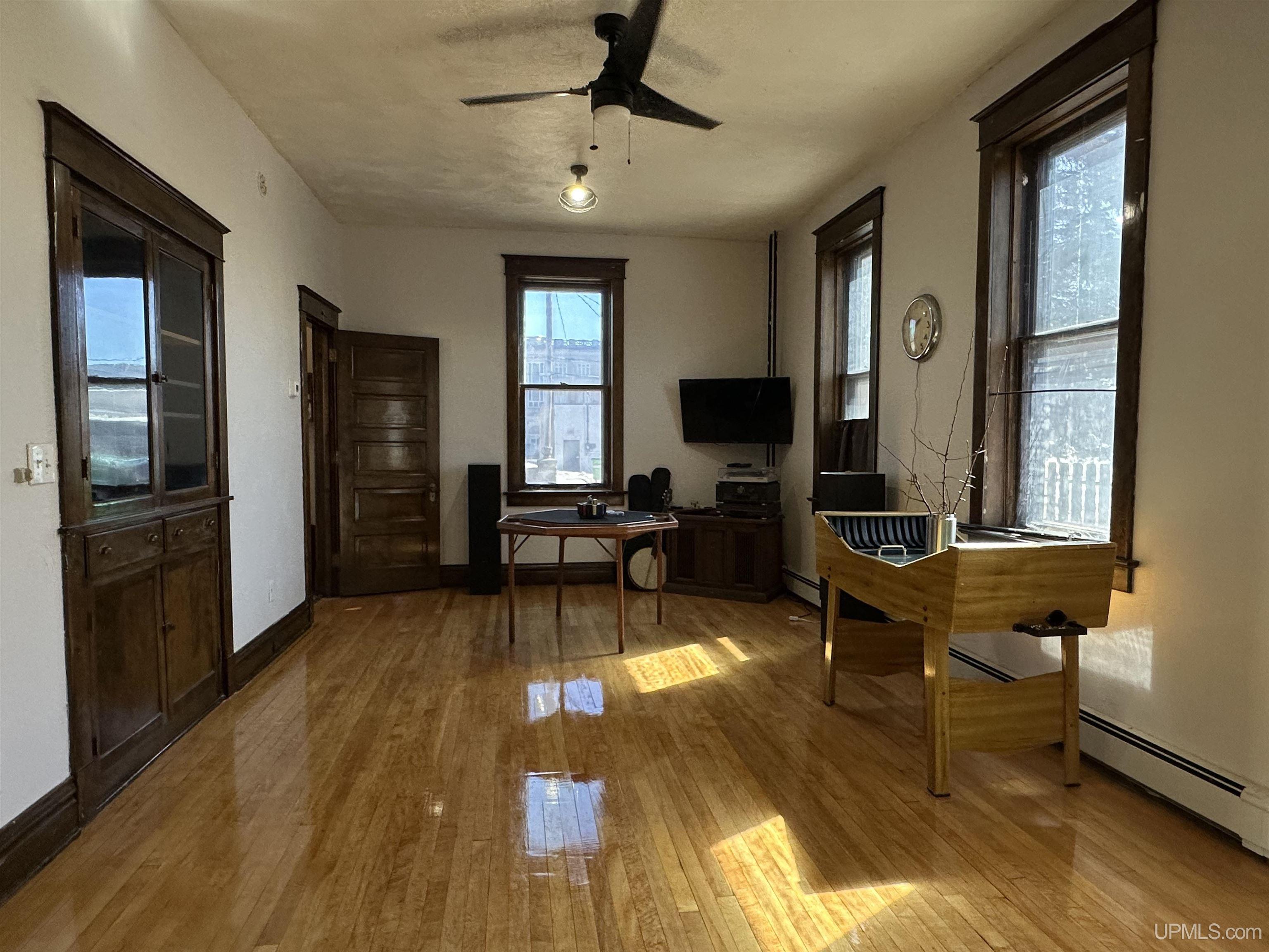 115 E Ayer Street, Ironwood, MI, 49938