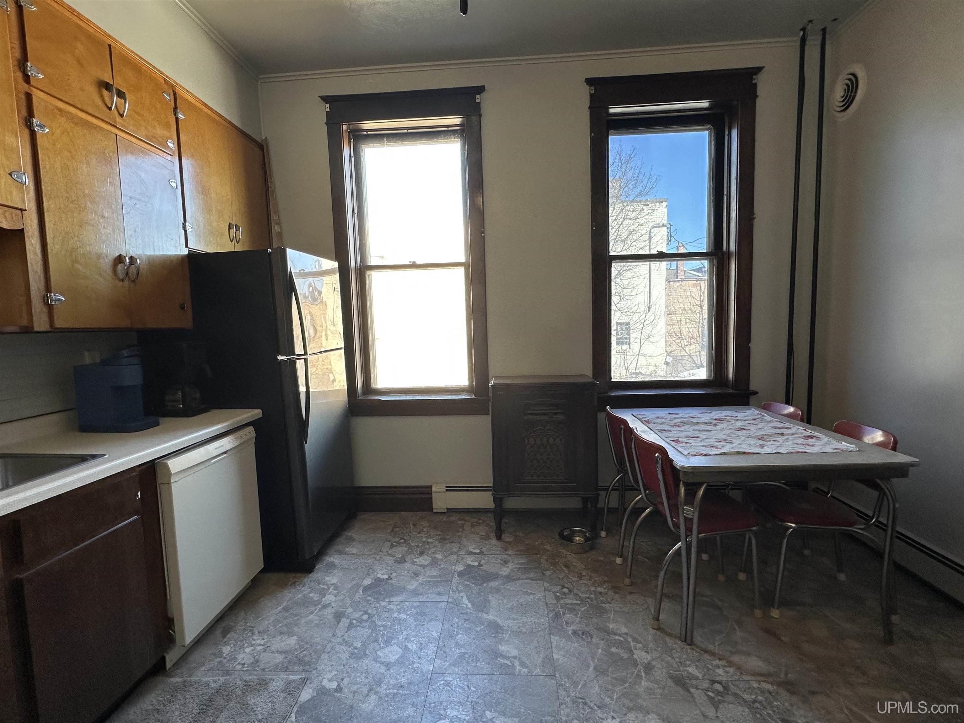 115 E Ayer Street, Ironwood, MI, 49938