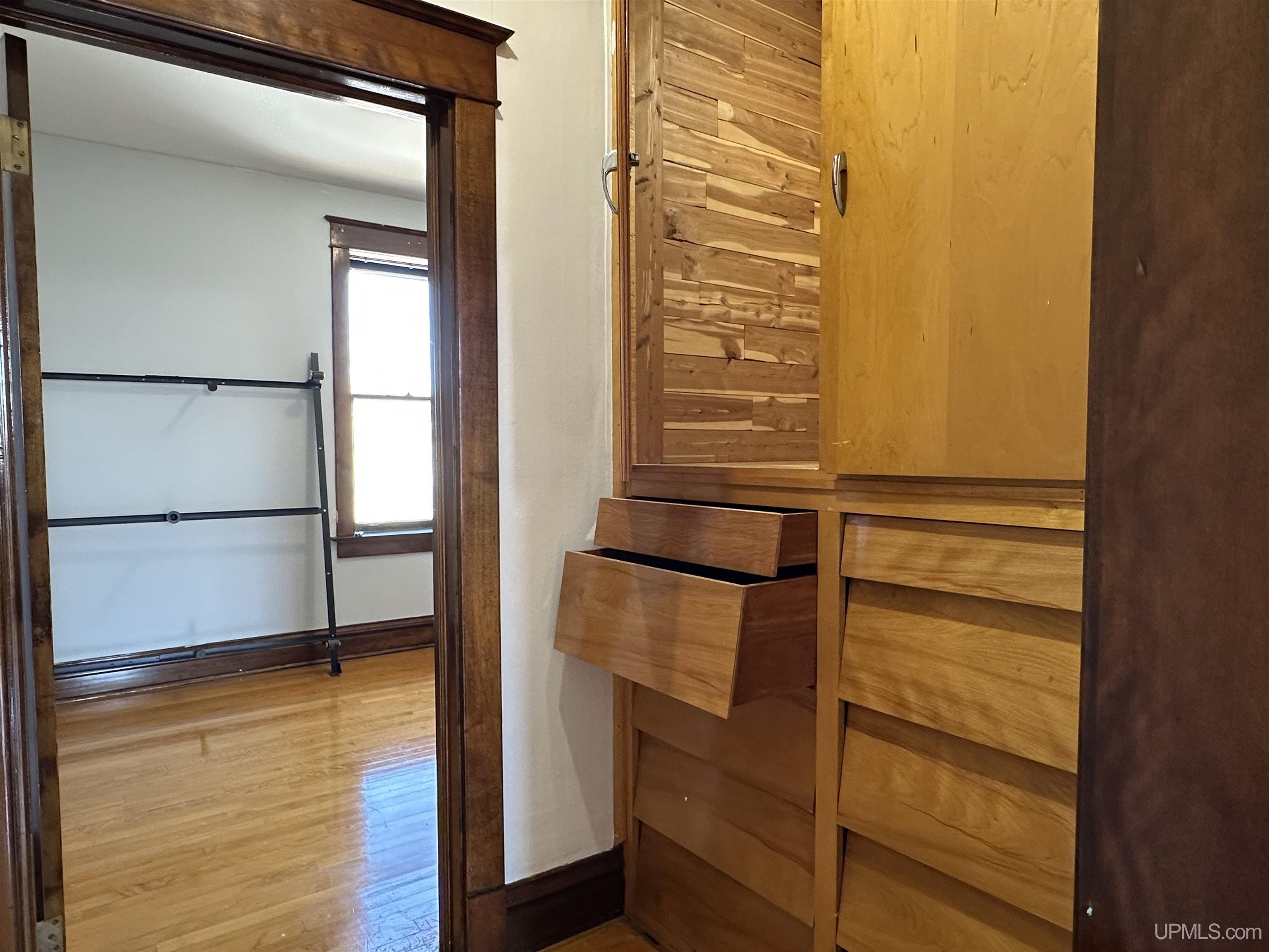 115 E Ayer Street, Ironwood, MI, 49938