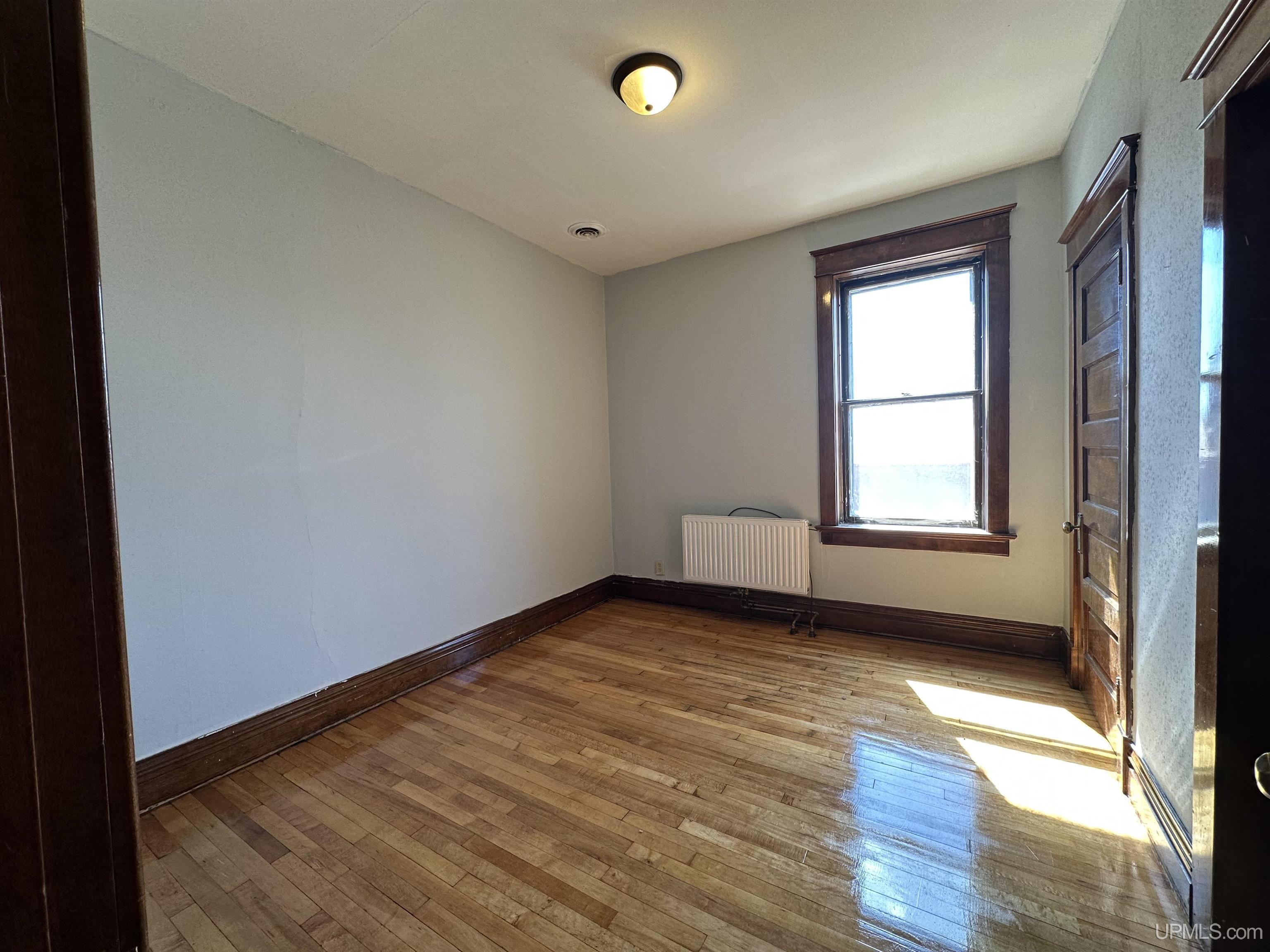 115 E Ayer Street, Ironwood, MI, 49938