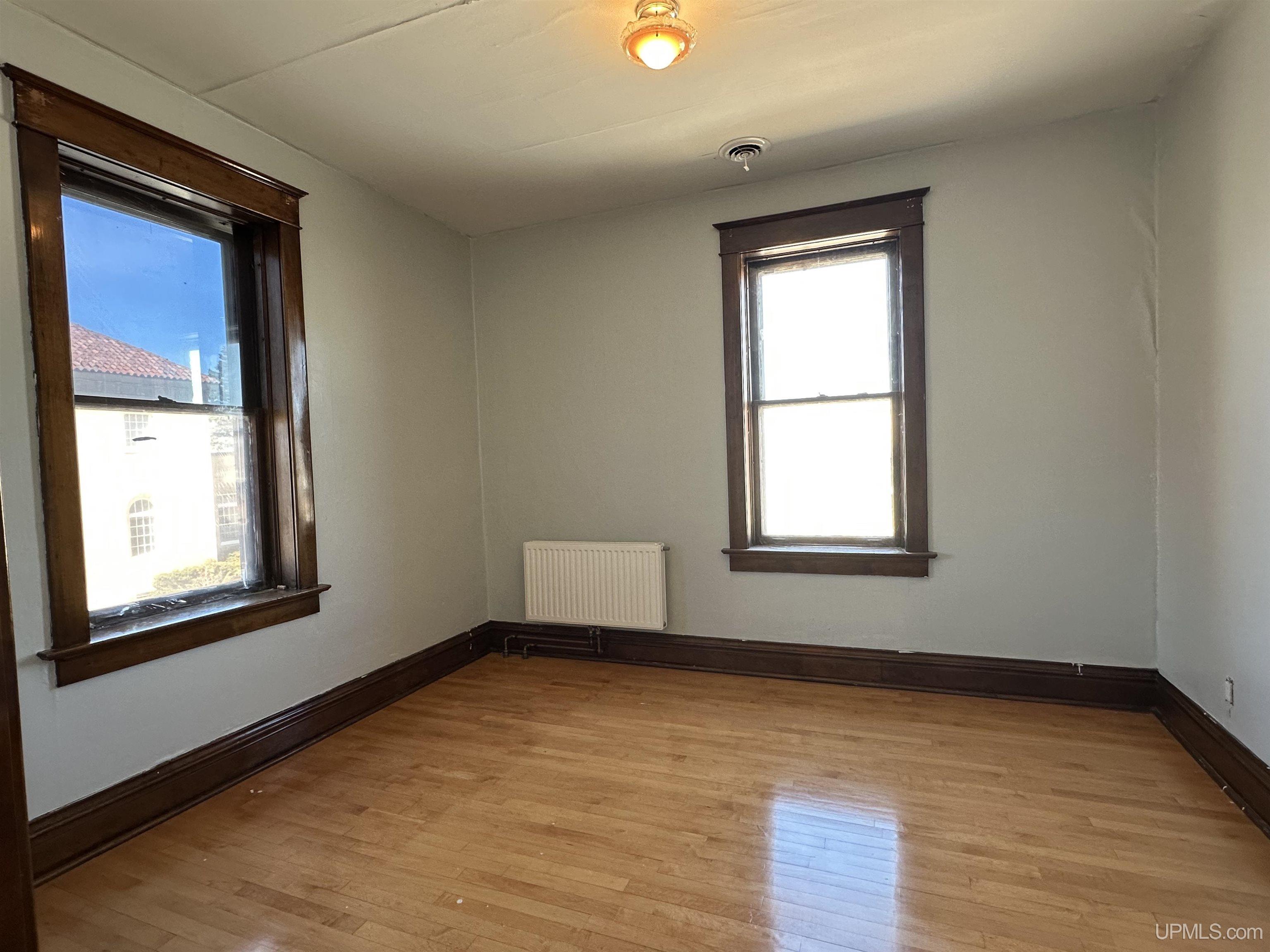 115 E Ayer Street, Ironwood, MI, 49938