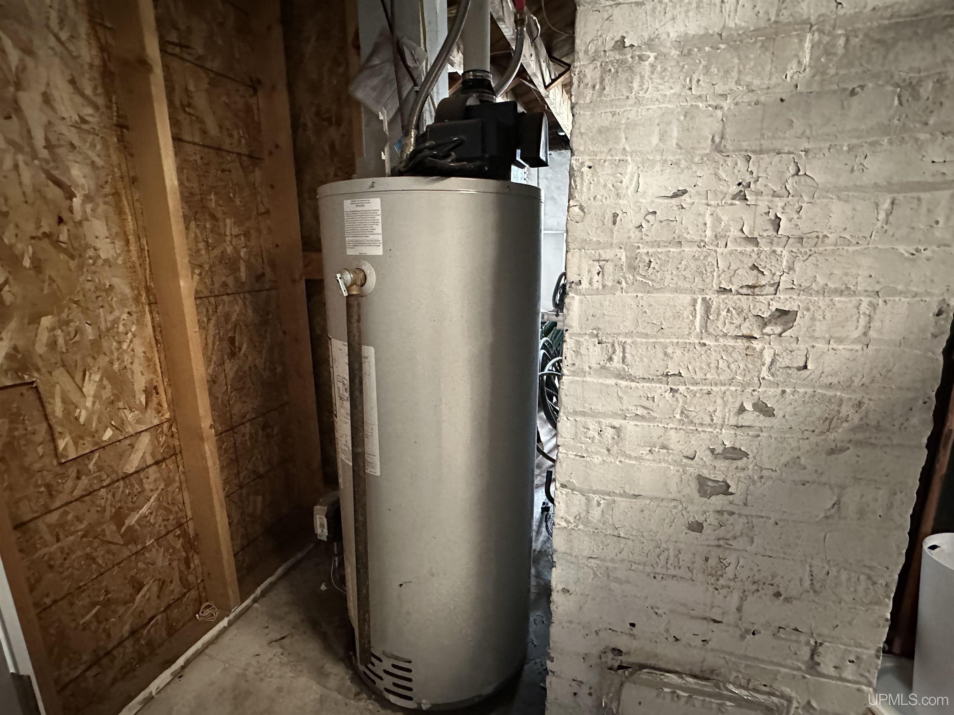 115 E Ayer Street, Ironwood, MI, 49938