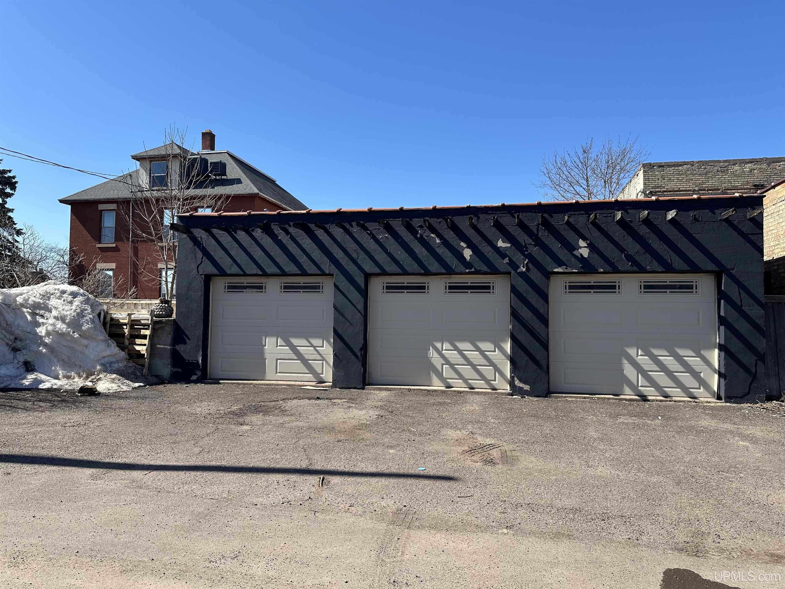 115 E Ayer Street, Ironwood, MI, 49938