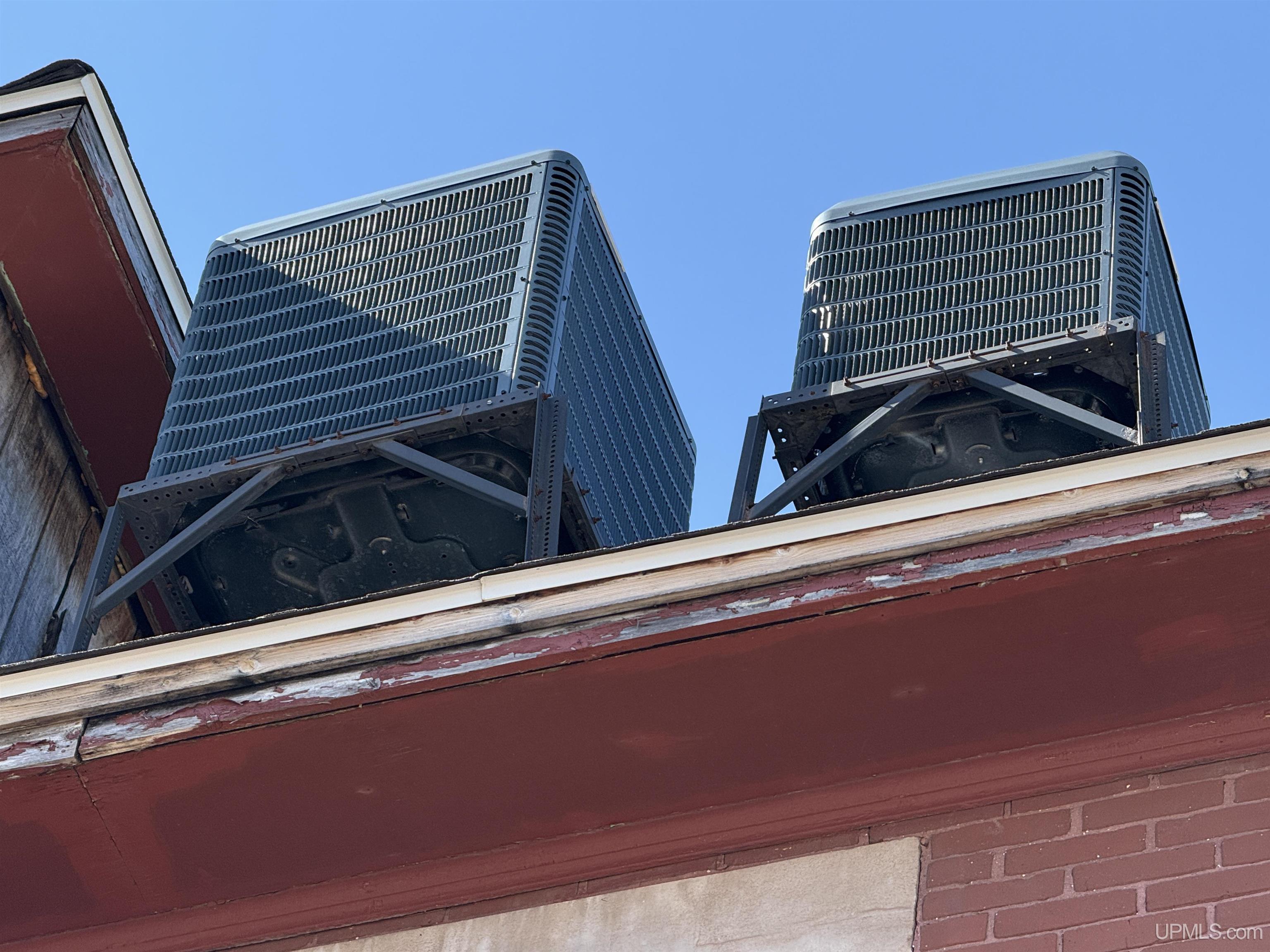 115 E Ayer Street, Ironwood, MI, 49938