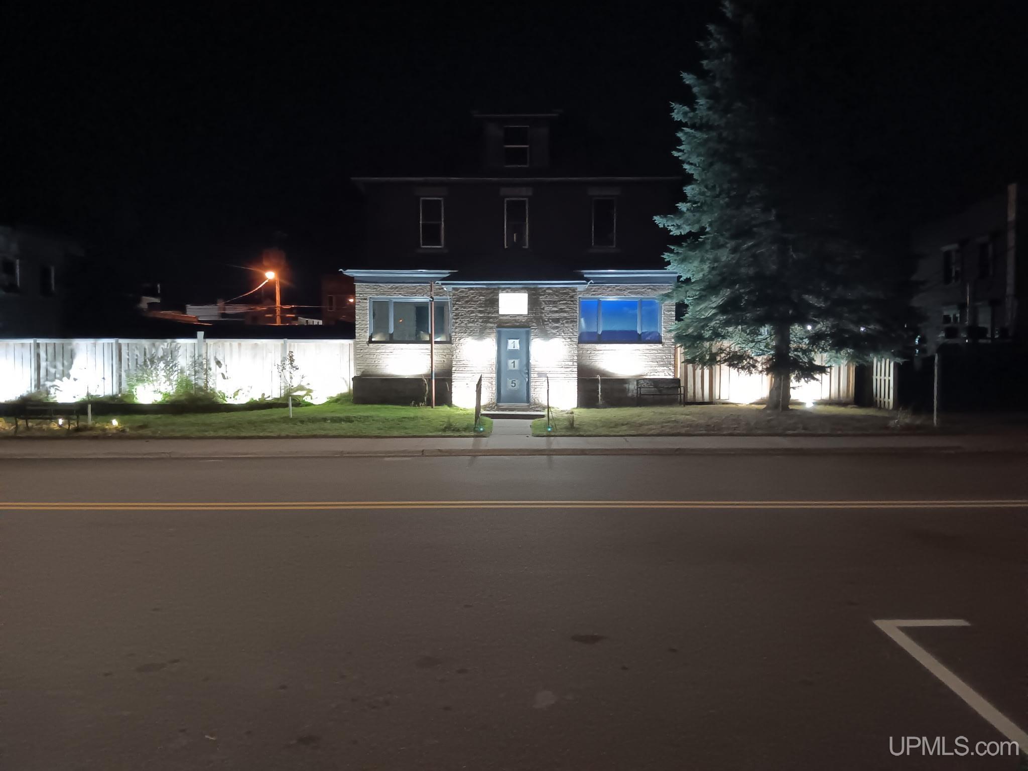 115 E Ayer Street, Ironwood, MI, 49938