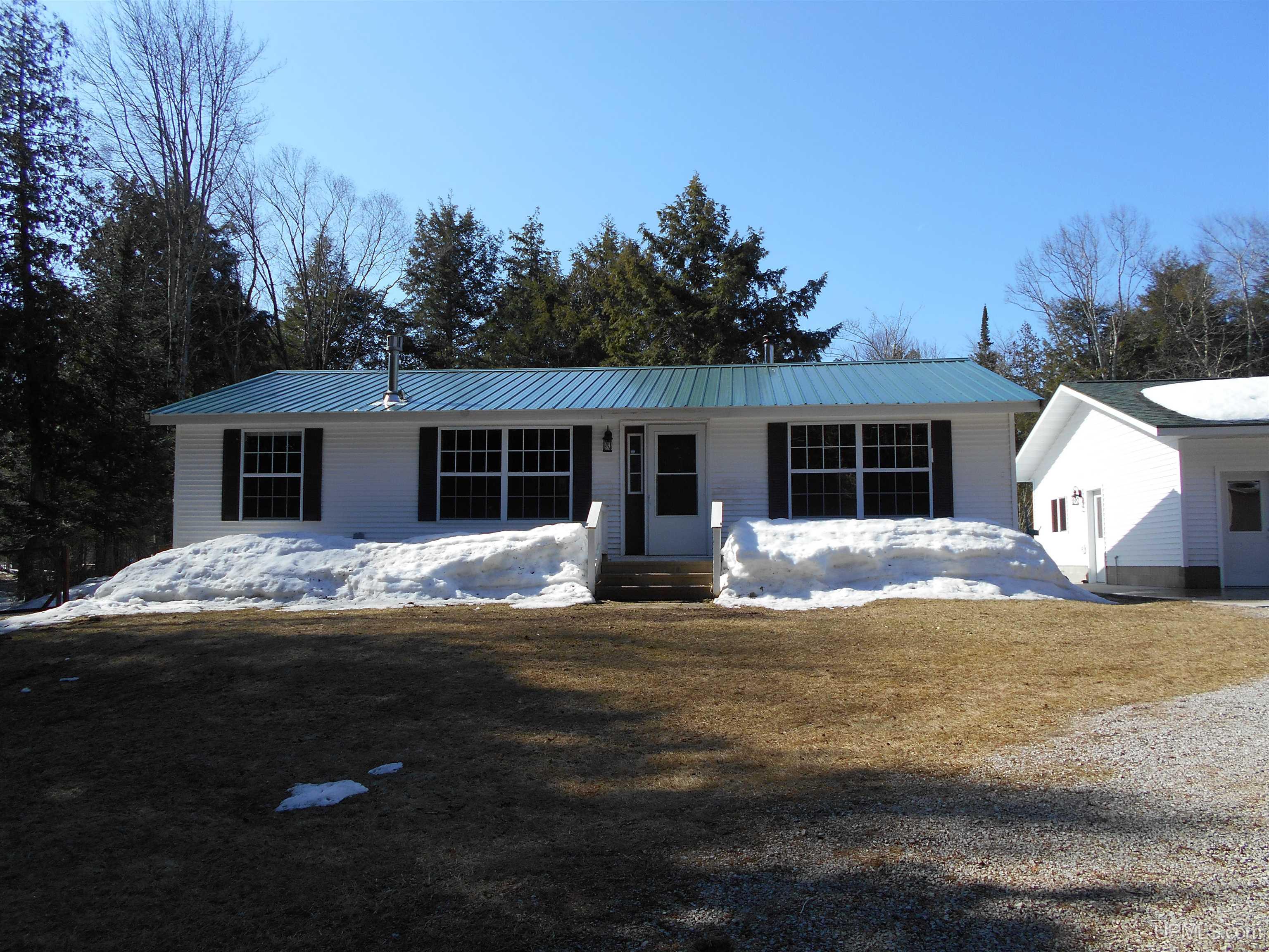 1325 S M149 Road, Manistique, MI, 49854
