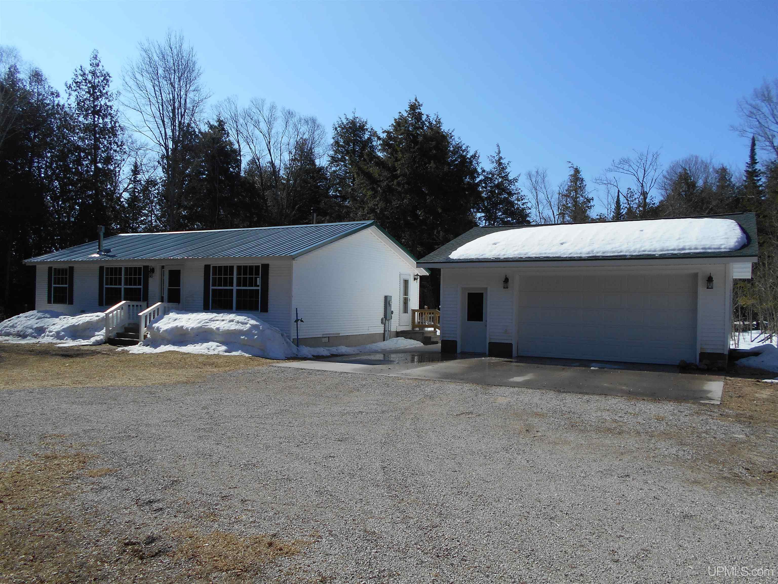 1325 S M149 Road, Manistique, MI, 49854