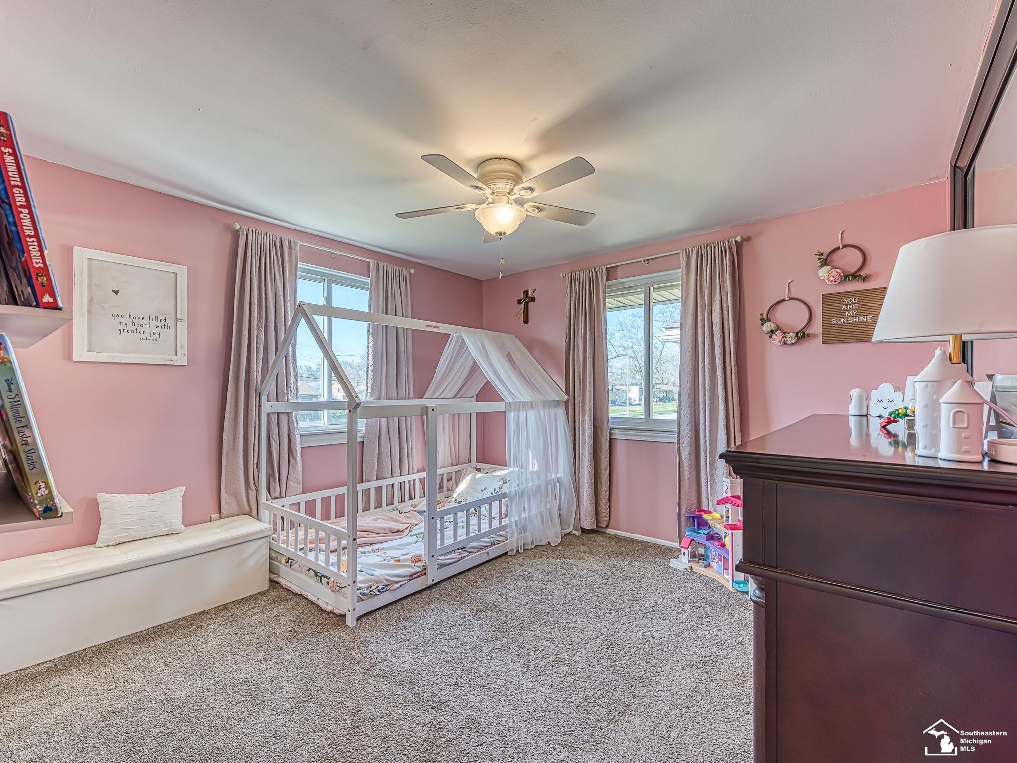 22244 Candace Drive, Rockwood, MI, 48173