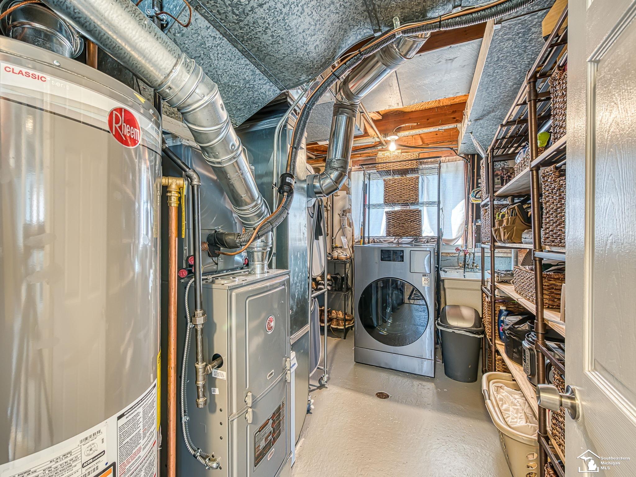 22244 Candace Drive, Rockwood, MI, 48173