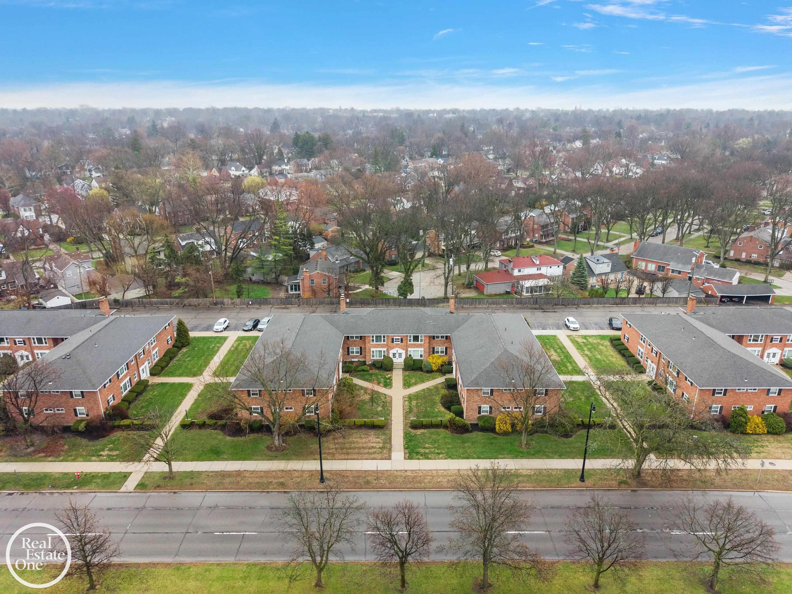 17560 Mack Road UNIT&nbsp;18, Grosse Pointe, MI, 48230
