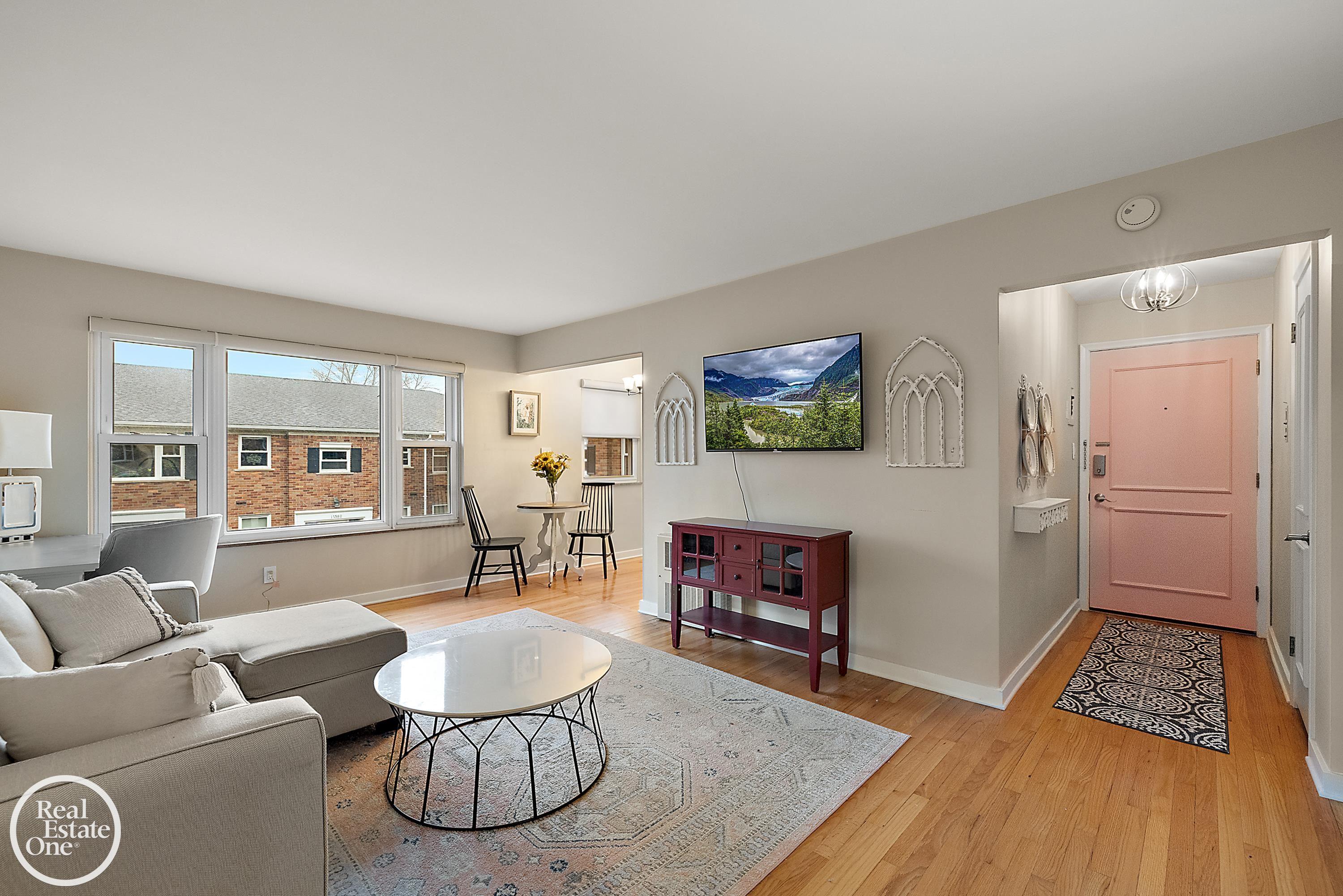 17560 Mack Road UNIT&nbsp;18, Grosse Pointe, MI, 48230