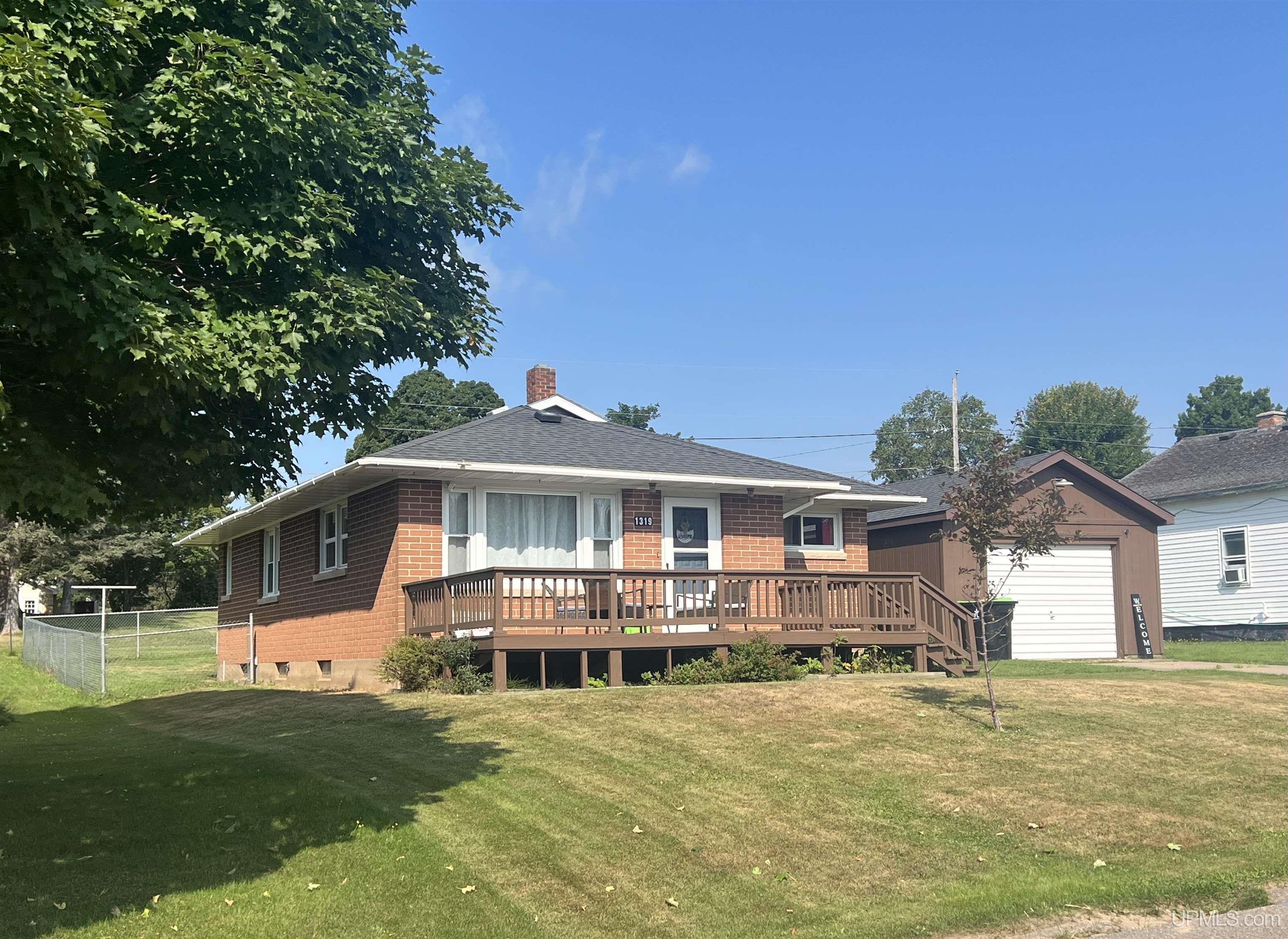 Photo 1 of Single family home for sale at 1319 N River Ave, Iron River, MI 49935 | MLS# 50204146 | Listing updated on 2026-10-02