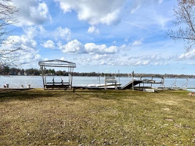 1938 Salisbury Drive, Gladwin, MI, 48624