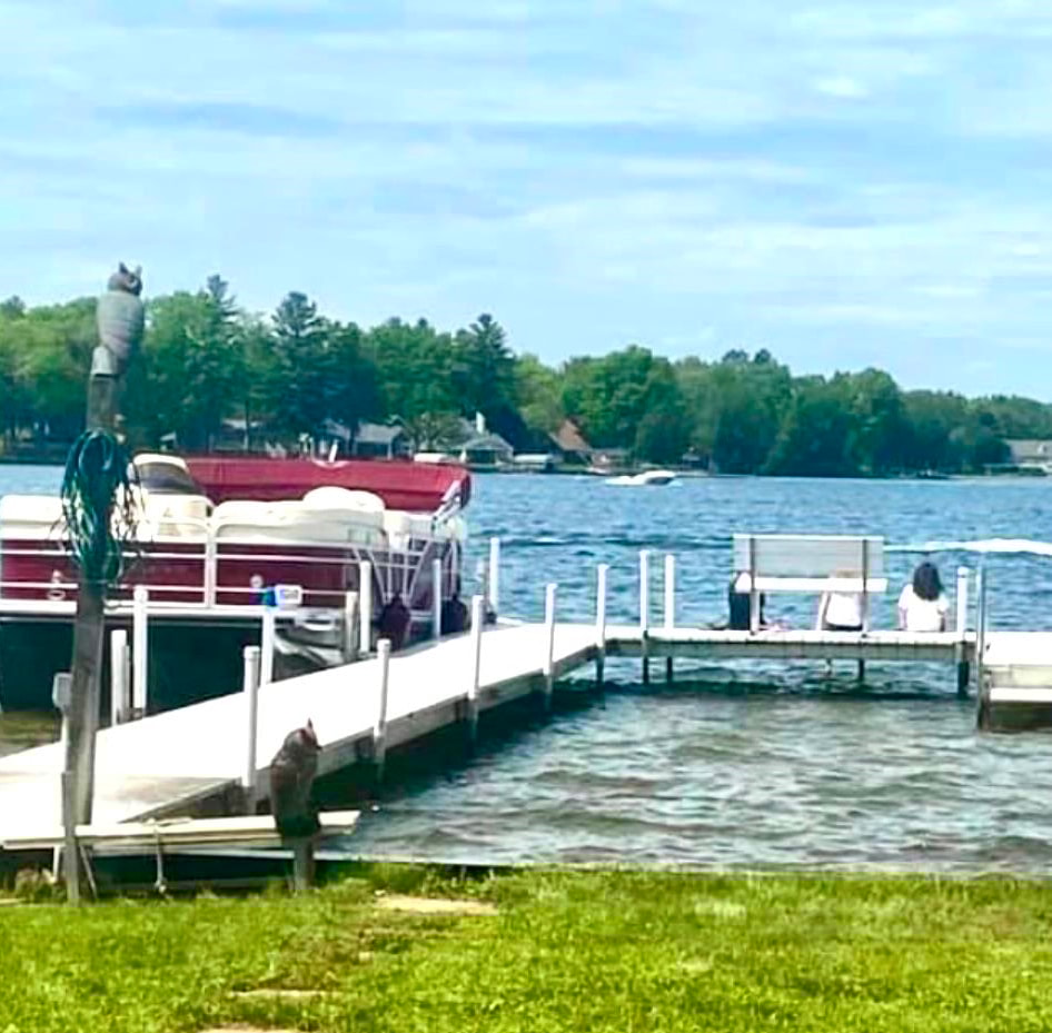 1938 Salisbury Drive, Gladwin, MI, 48624