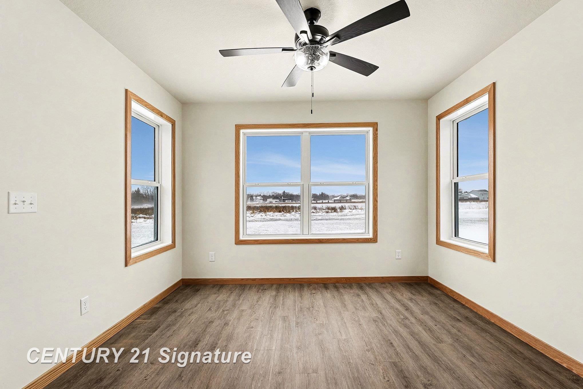 8487 N River Rock Drive, Freeland, MI, 48623