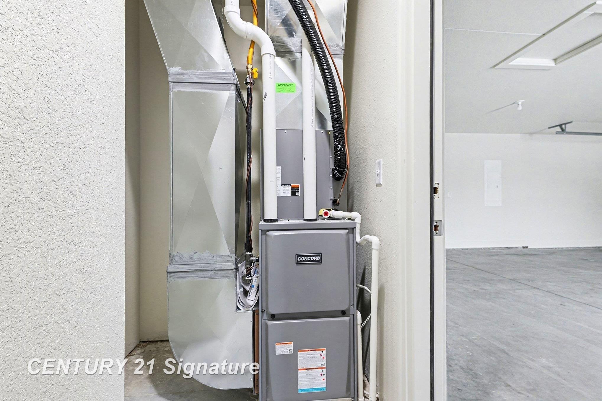 8487 N River Rock Drive, Freeland, MI, 48623