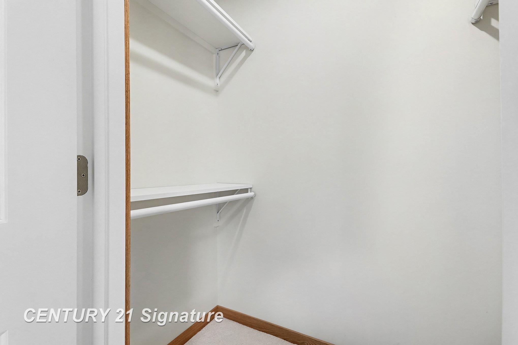 8487 N River Rock Drive, Freeland, MI, 48623