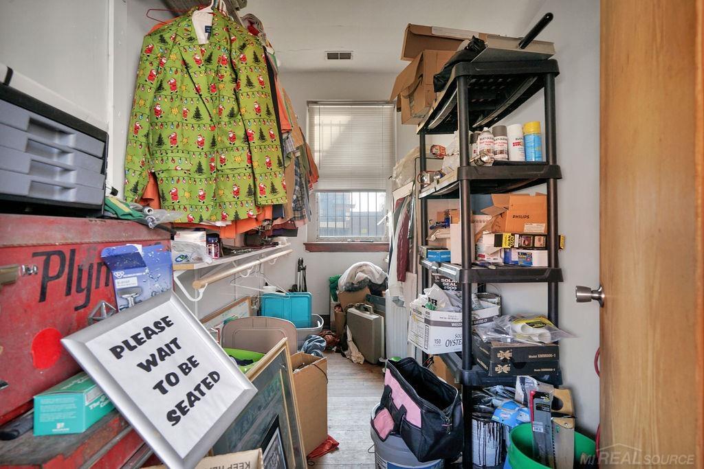 210 Huron Ave. Avenue, Port Huron, MI, 48060