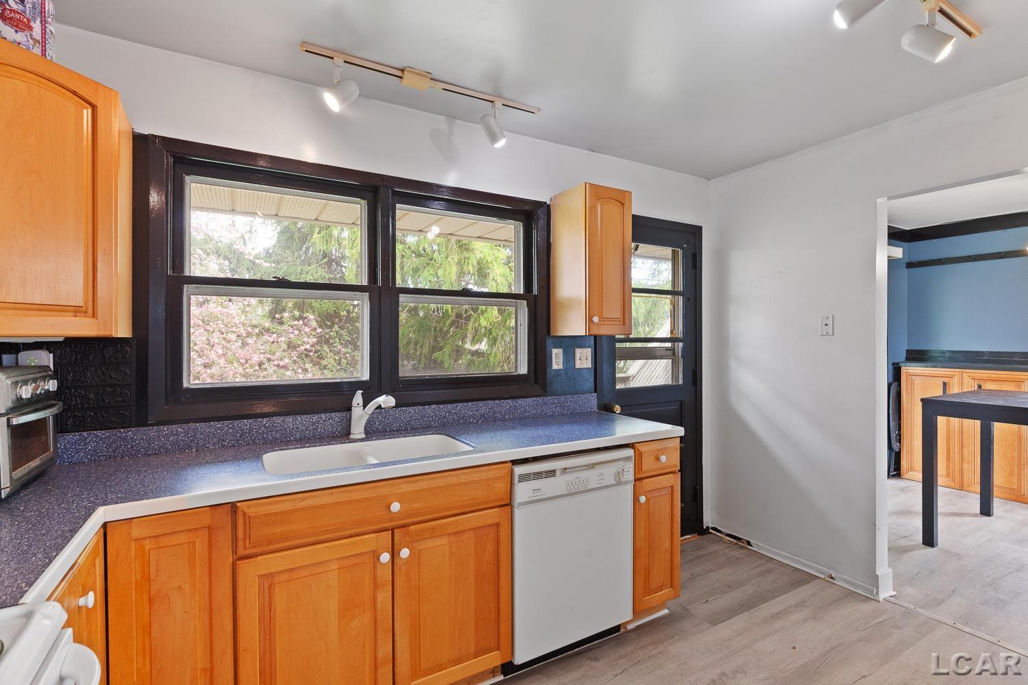 7080 Dudley Road, Adrian, MI, 49221