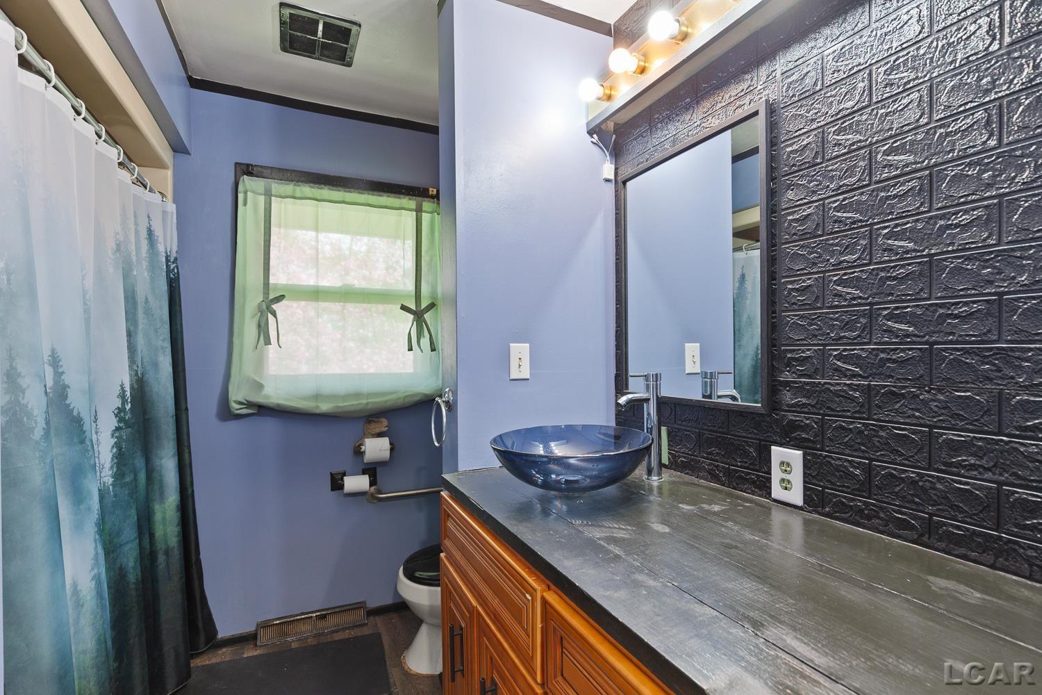 7080 Dudley Road, Adrian, MI, 49221