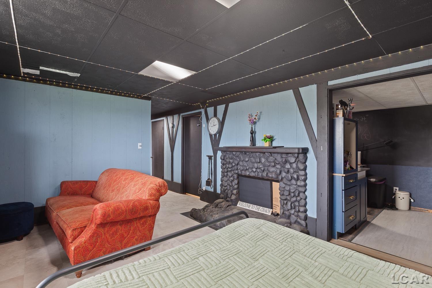 7080 Dudley Road, Adrian, MI, 49221